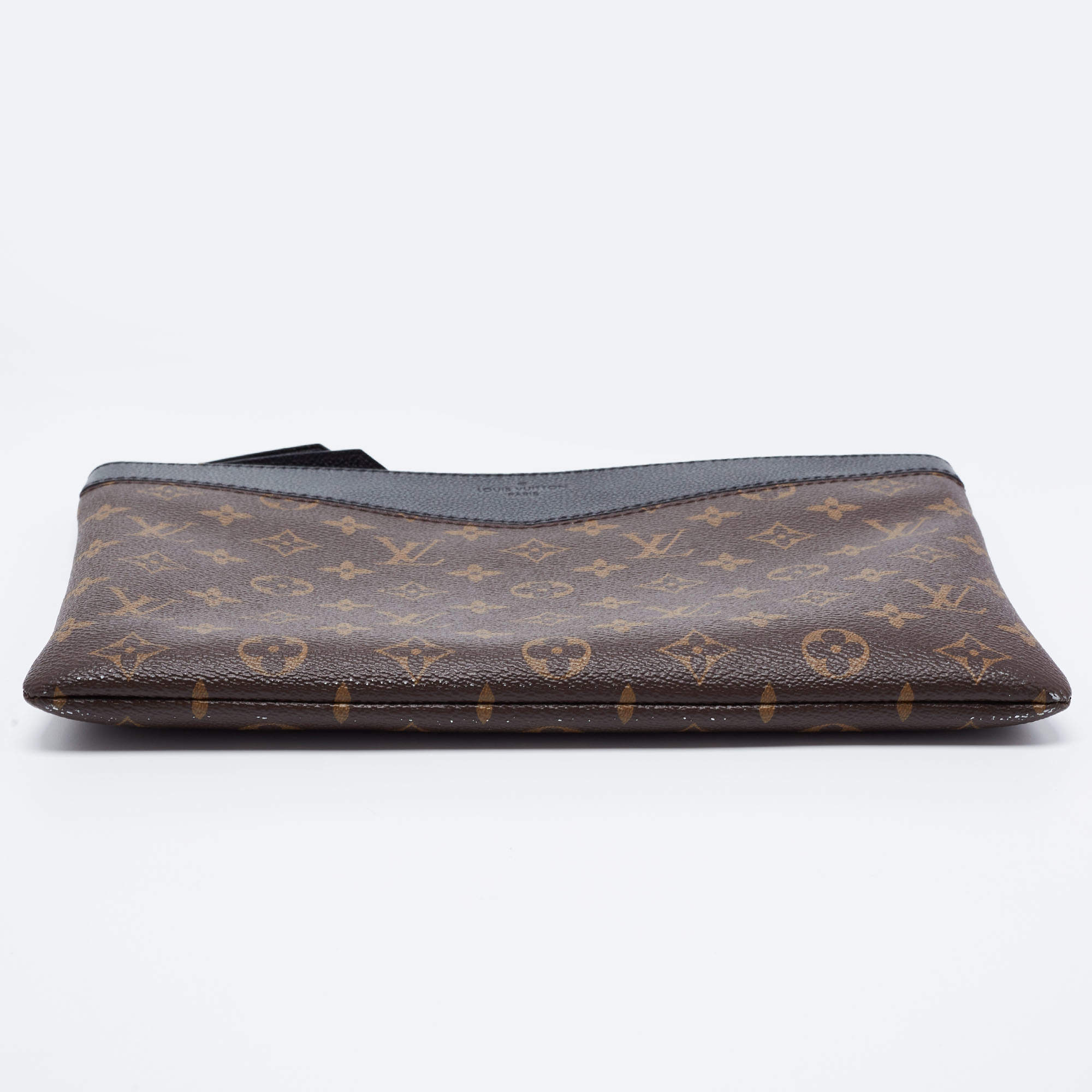 Louis Vuitton Monogram Daily Pouch - Brown Clutches, Handbags - LOU776110