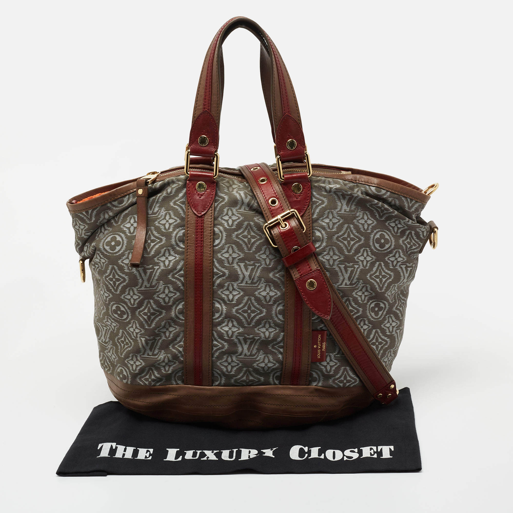 Louis Vuitton Grey/Khaki Monogram Jacquard Fabric and Leather Limited  Edition Aviator Bag Louis Vuitton