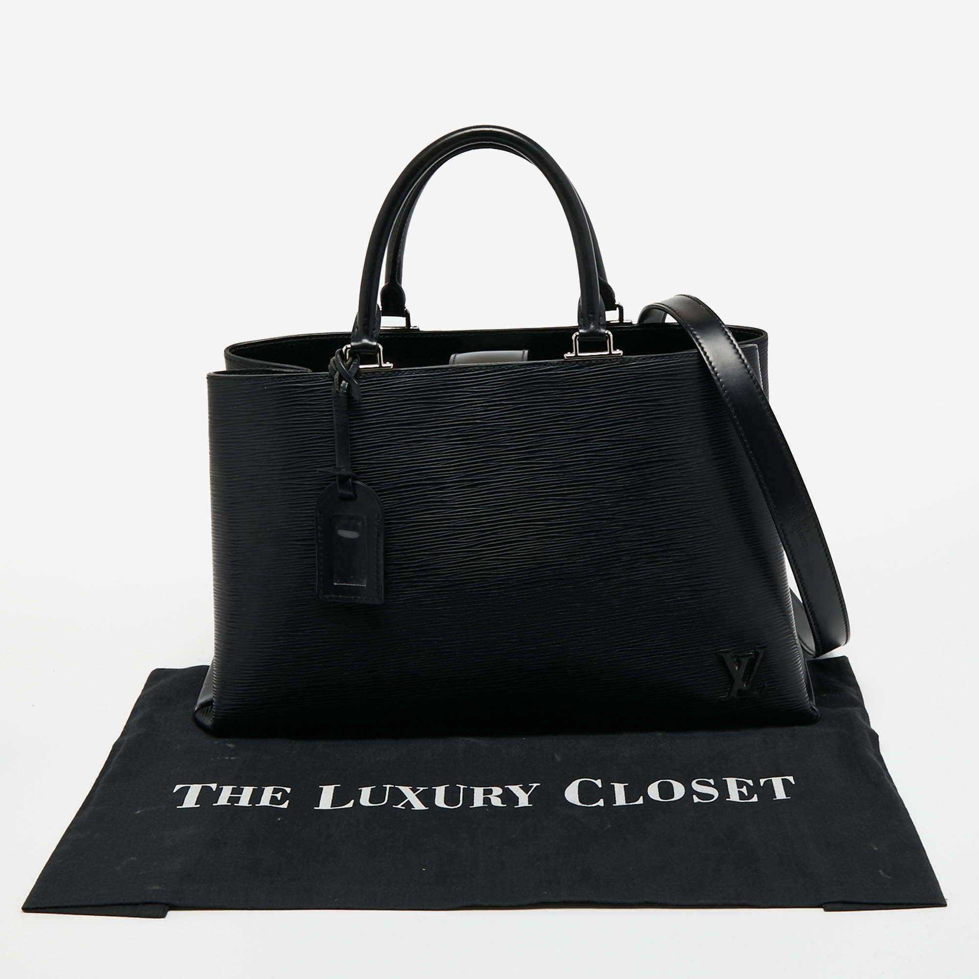 Louis Vuitton, Bags, Louis Vuitton Black Epi Mm Kleber With Optional  Shoulder Strap In Excellent Cond