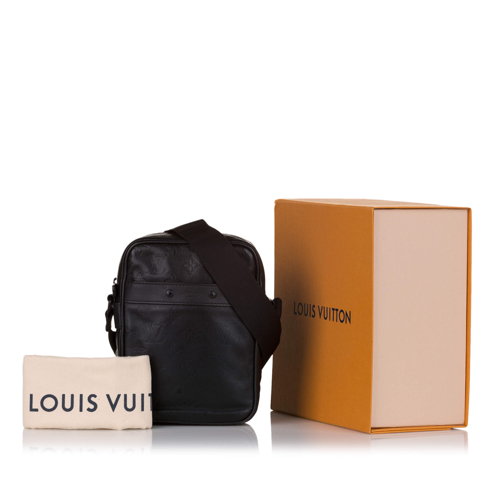 LV Danube Monogram Shadow PM Black (16cm)