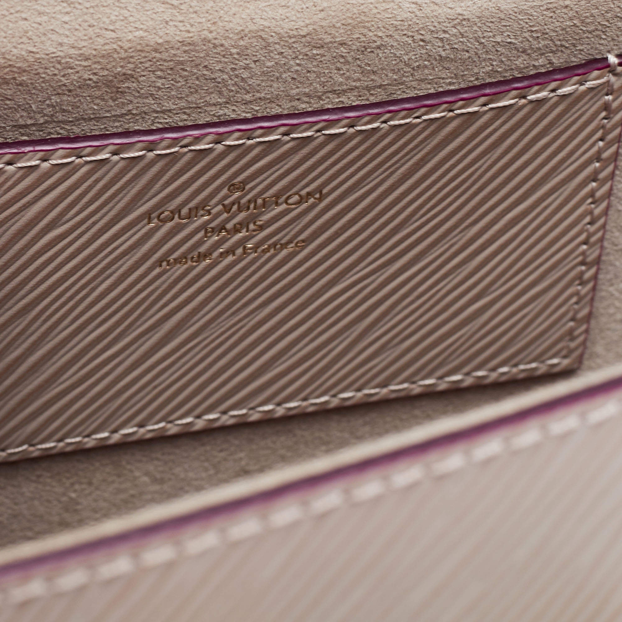 Leather handbag Louis Vuitton Beige in Leather - 31228220