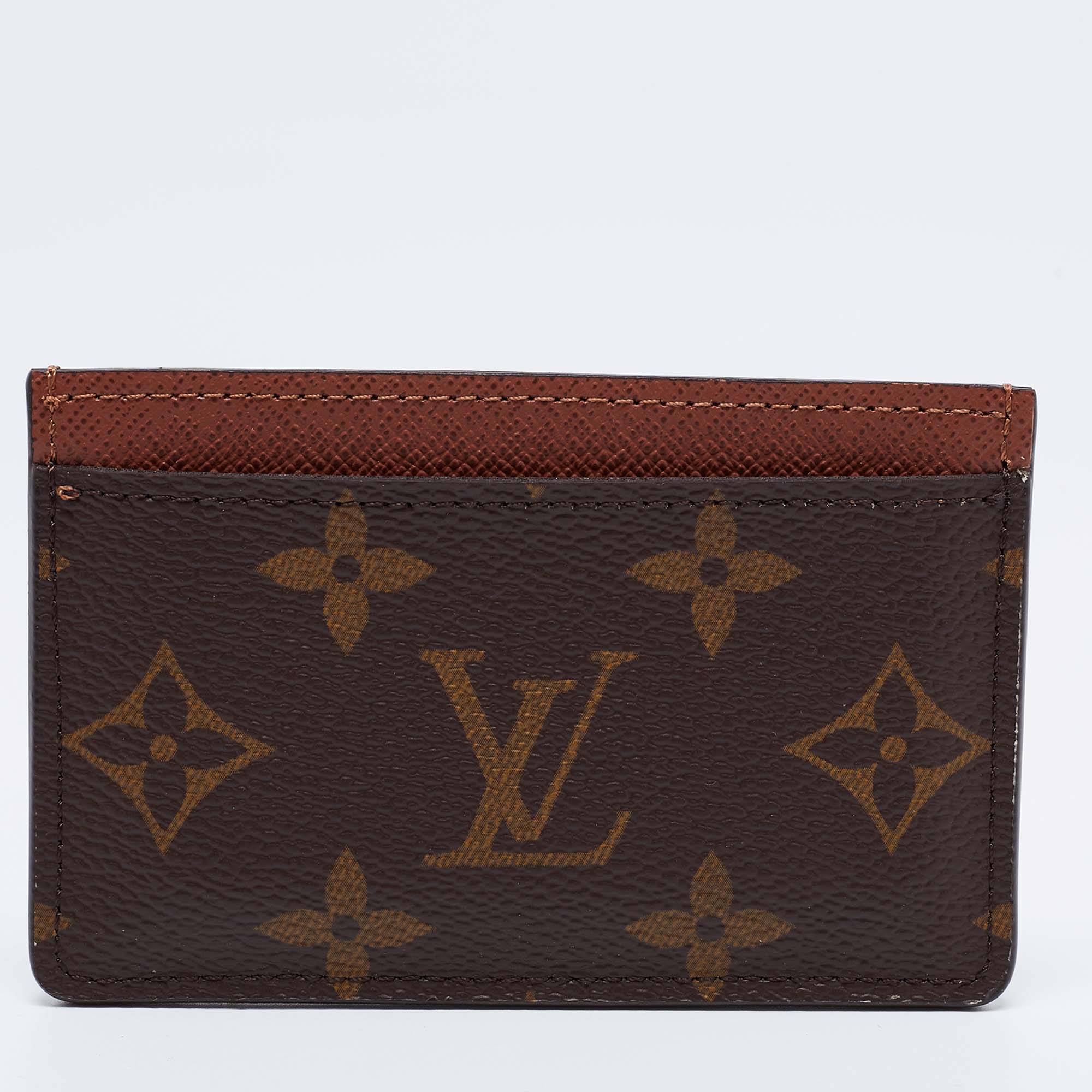 Pre Owned Louis Vuitton Monogram Card Holder