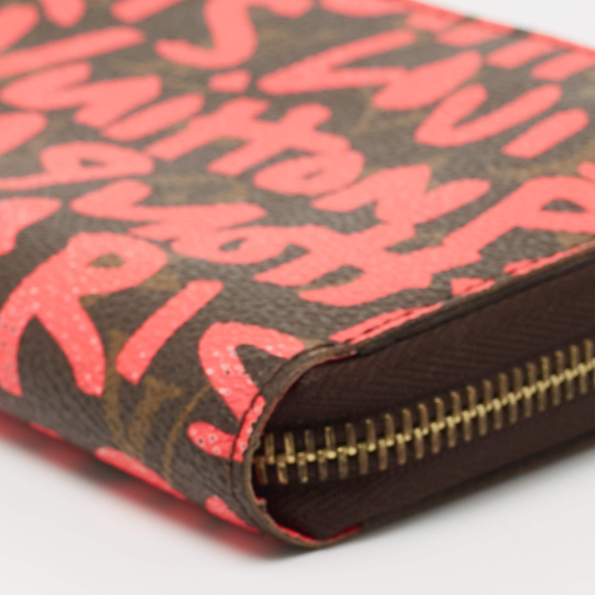 Limited Edition Louis Vuitton x Stephen Sprouse Graffiti Wallet in bro –  Fancy Lux