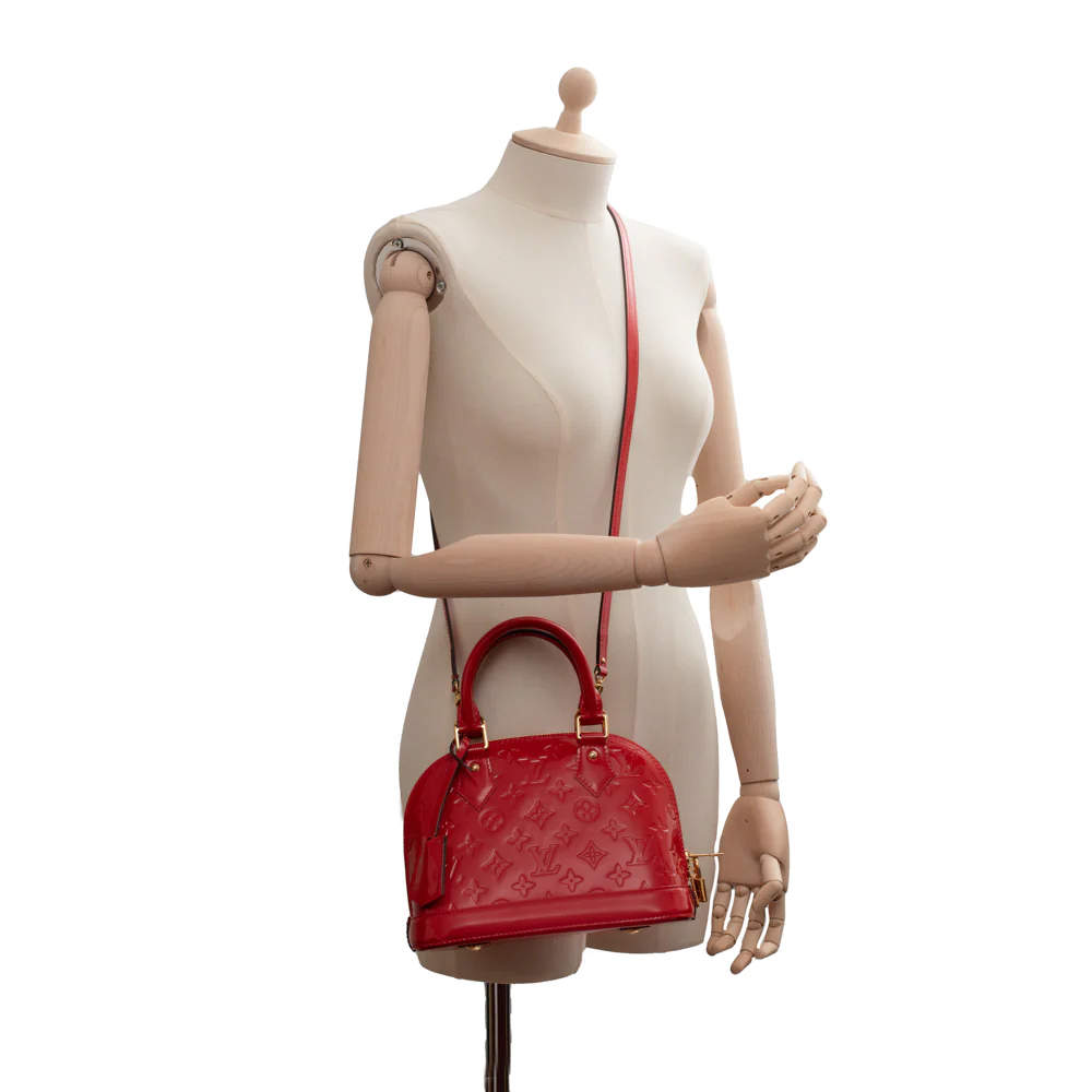 Louis Vuitton Alma MM Bag in Burgundy Patent Leather Dark red ref.499470 -  Joli Closet