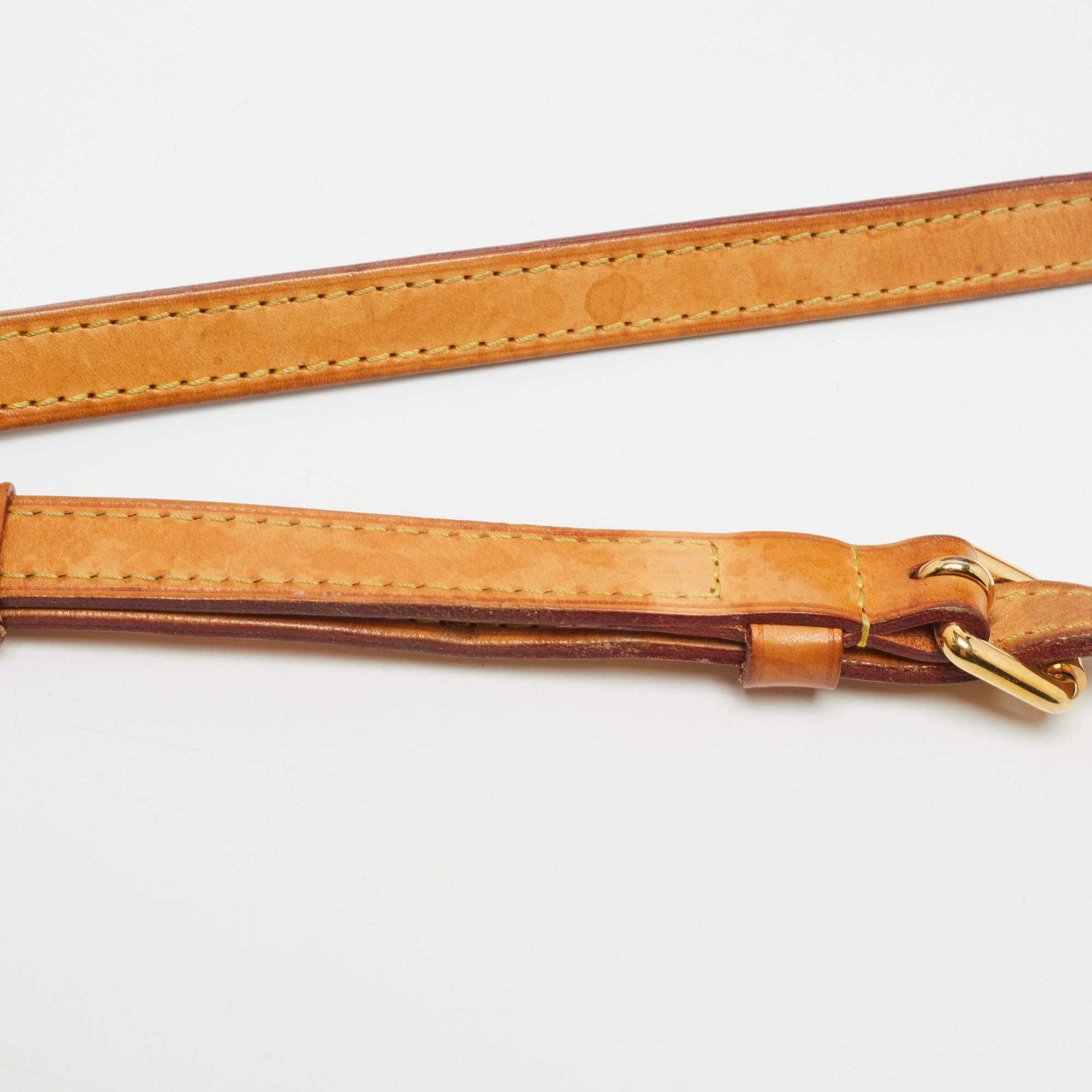 Louis Vuitton Brown Monogram Vernis Brea MM Beige Leather Patent leather  ref.946464 - Joli Closet
