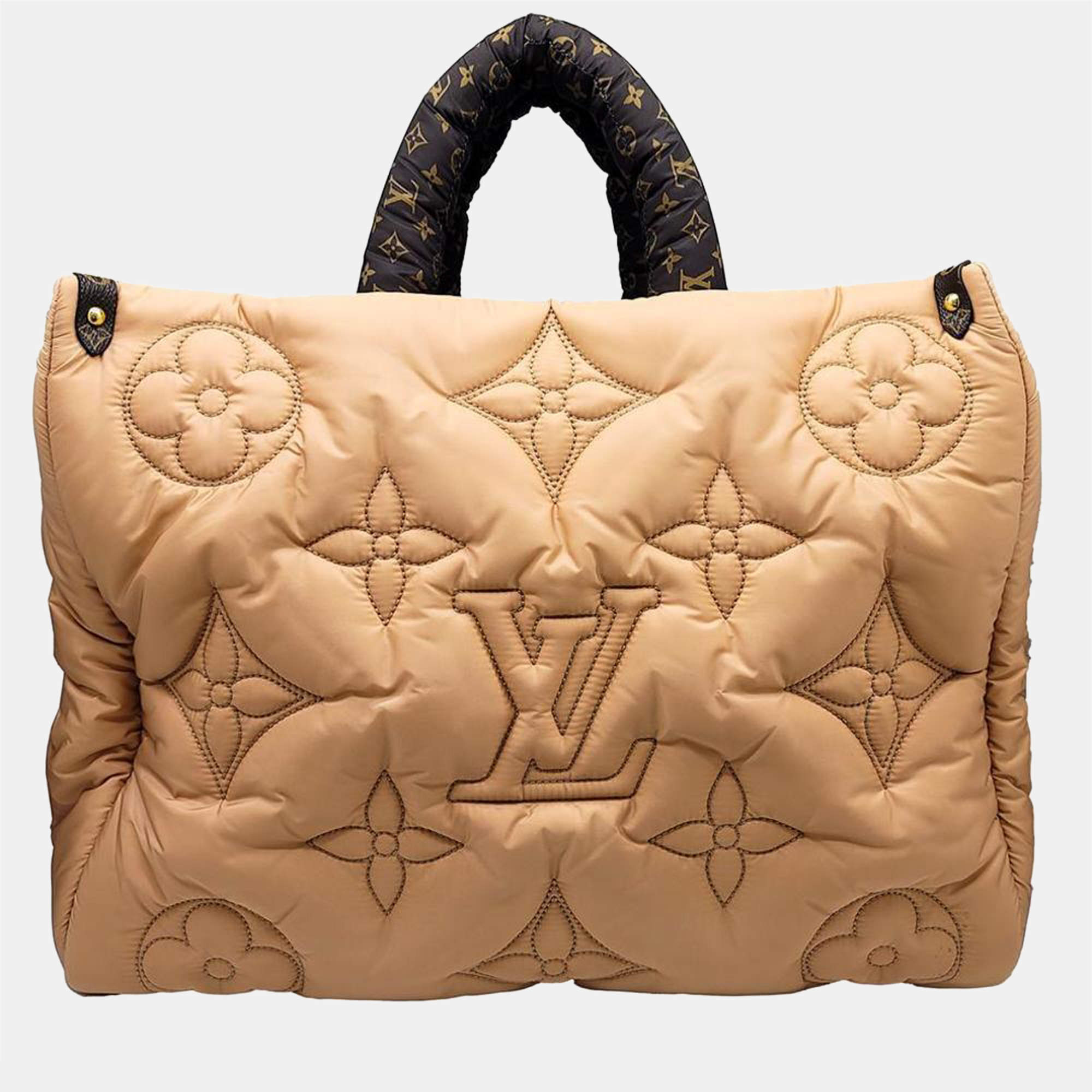 Louis Vuitton Jacquard Tufted Monogram Hamptons Onthego GM Beige