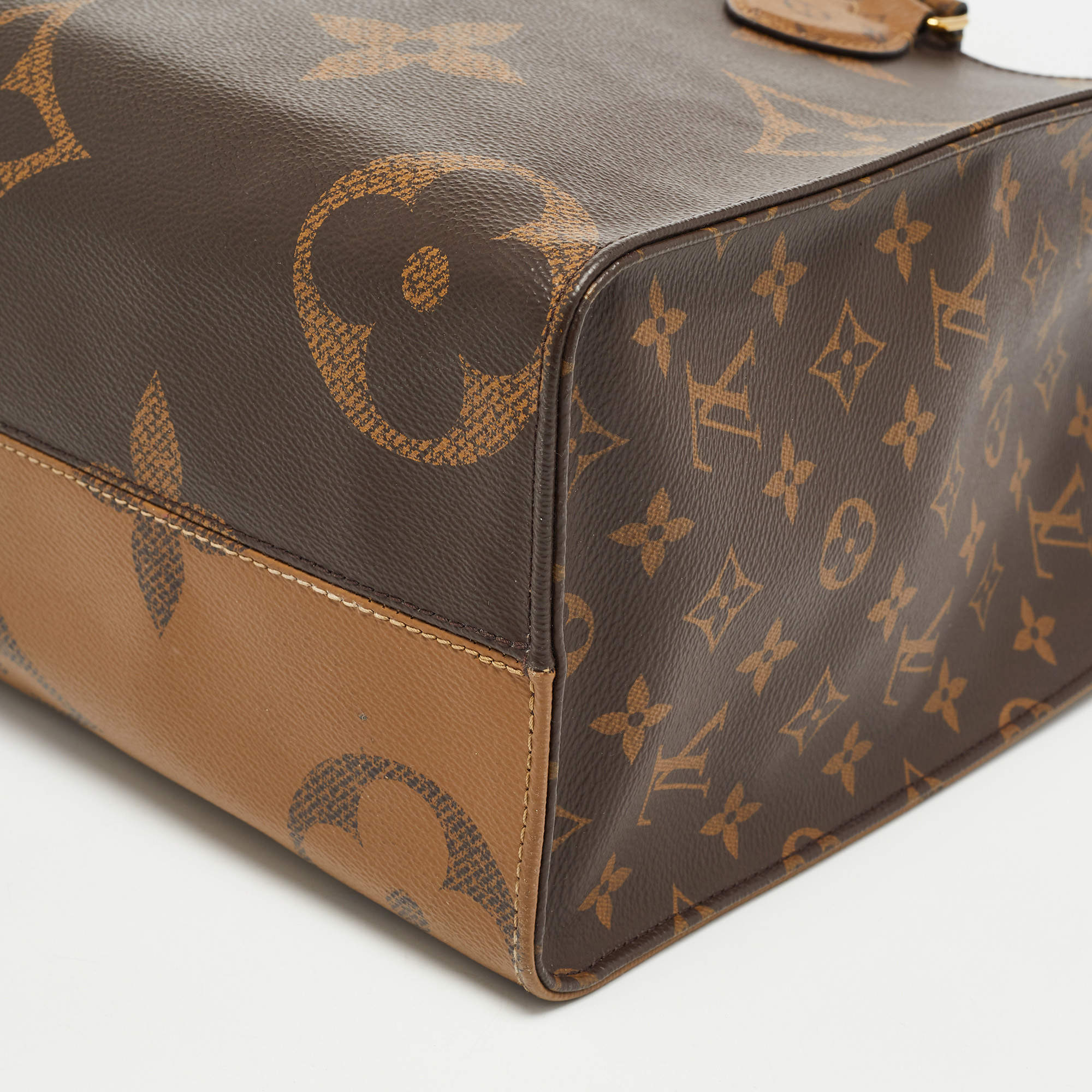 Louis Vuitton Onthego MM Bag Monogram Reverse Canvas Brown Cloth ref.223894  - Joli Closet