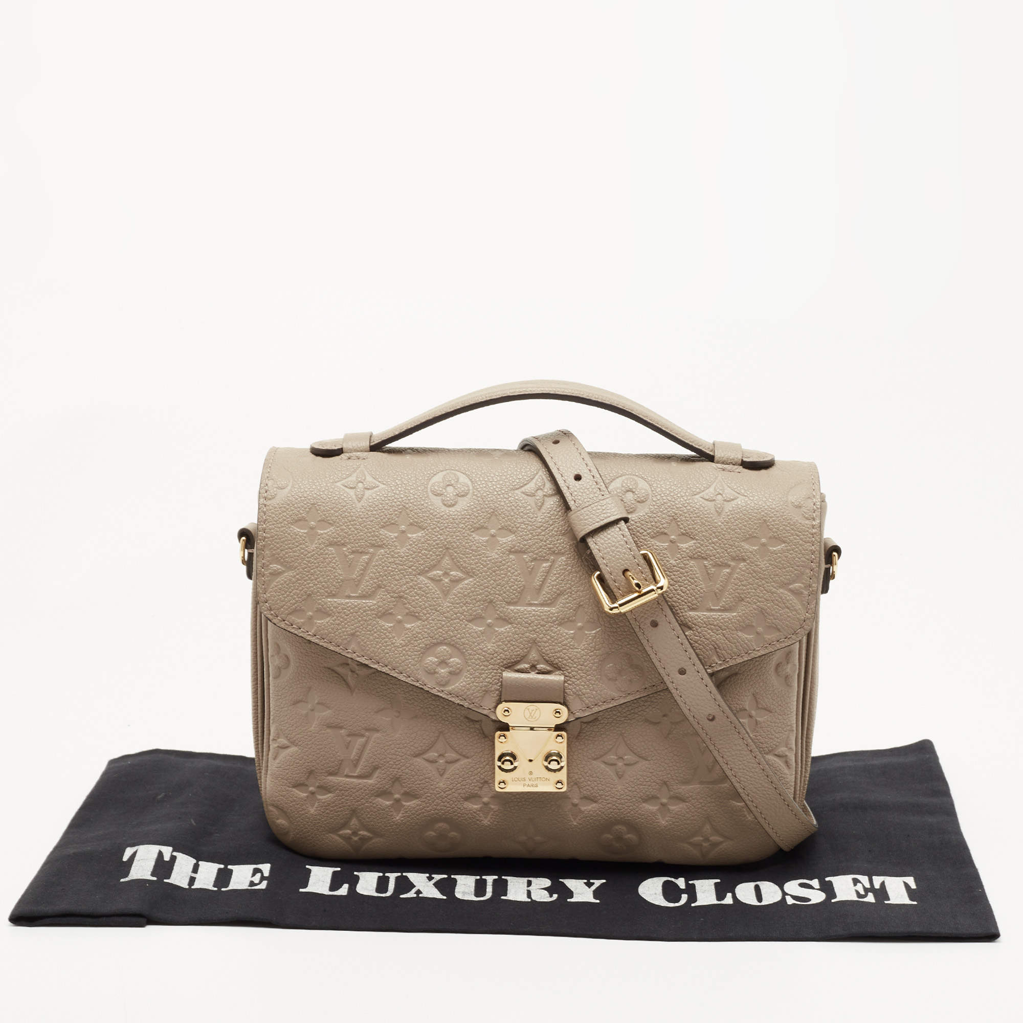 Metis Louis Vuitton Pochette Métis in empreinte leather Taupe ref.248345 -  Joli Closet