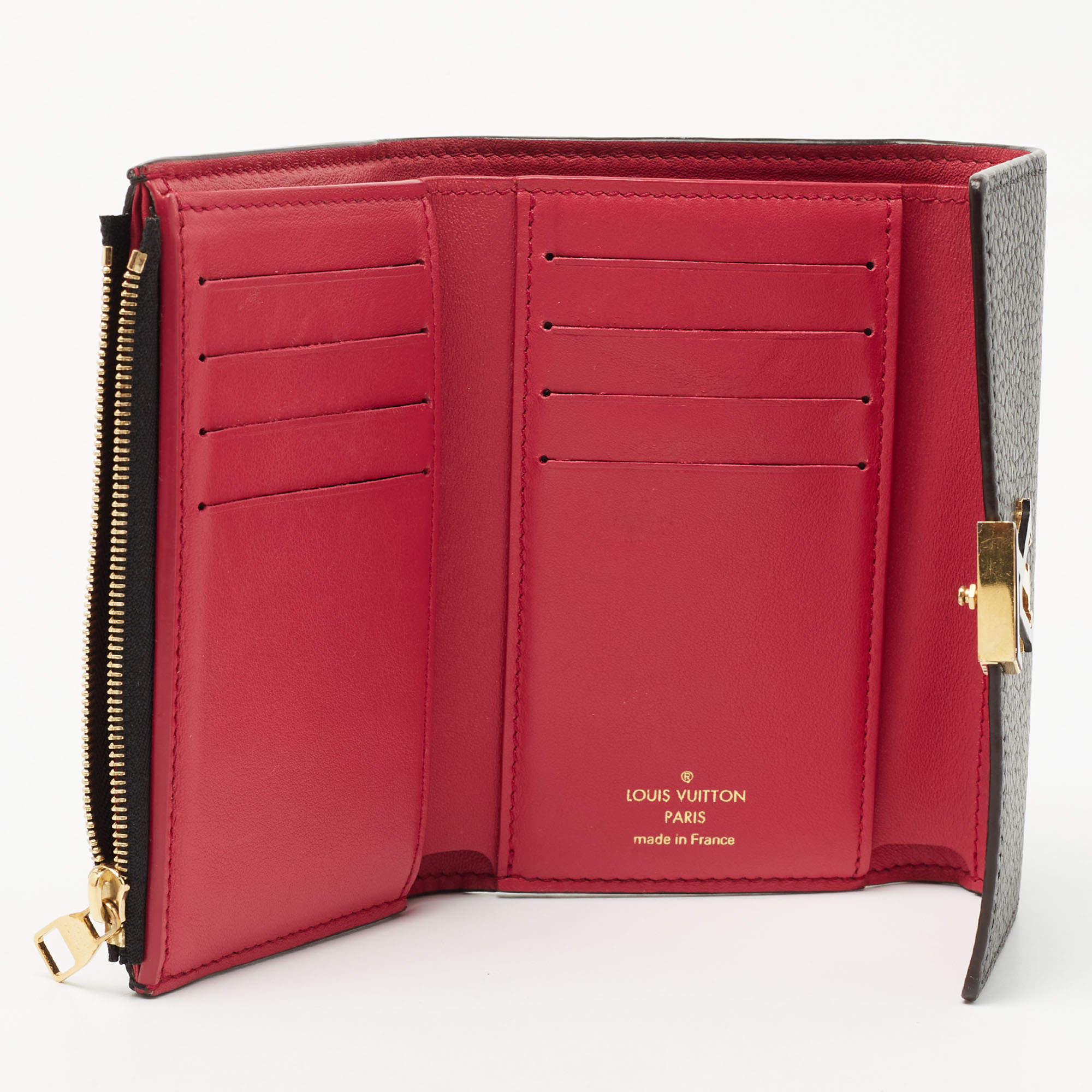 Louis Vuitton Brown Taurillon Capucines Compact Wallet Beige Leather  Pony-style calfskin ref.613797 - Joli Closet