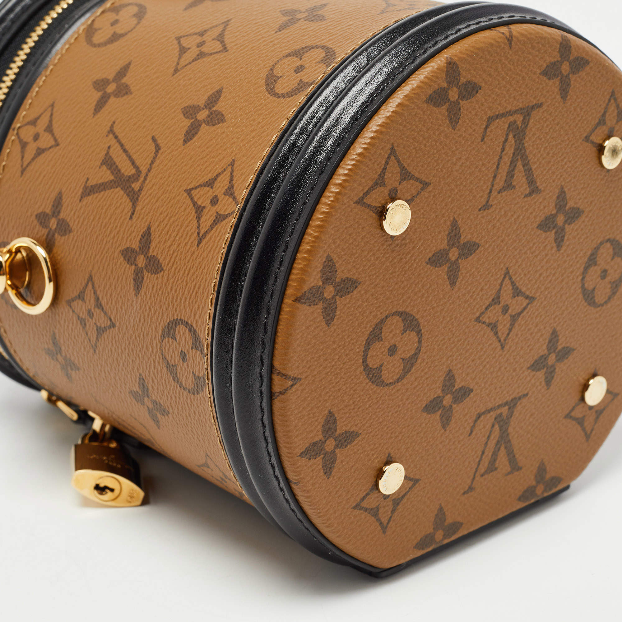 Cannes cloth handbag Louis Vuitton Brown in Cloth - 26164289