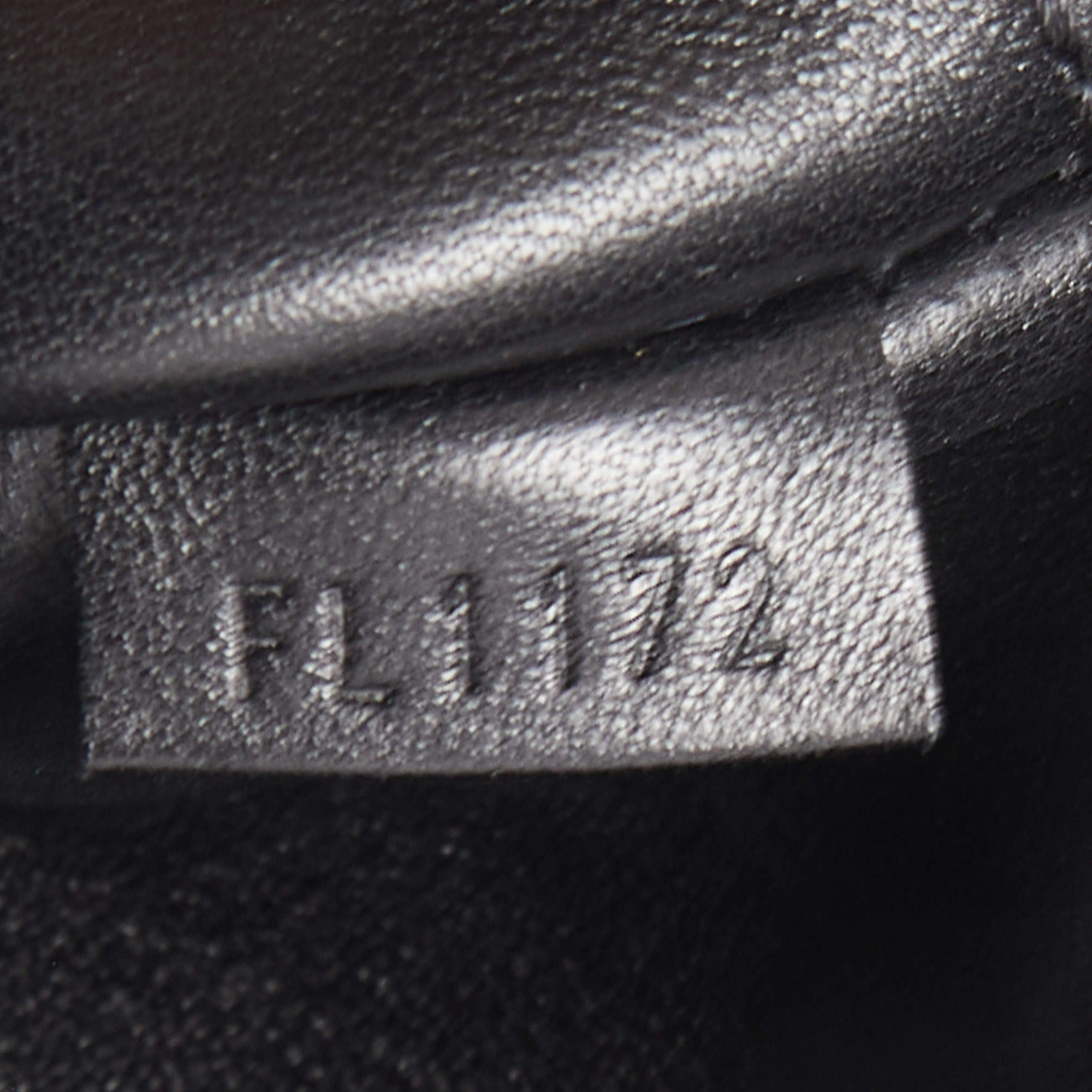 Louis Vuitton 2012 Monogram Revelation Neo Papillon GM M40737 Black Leather  Pony-style calfskin ref.924937 - Joli Closet