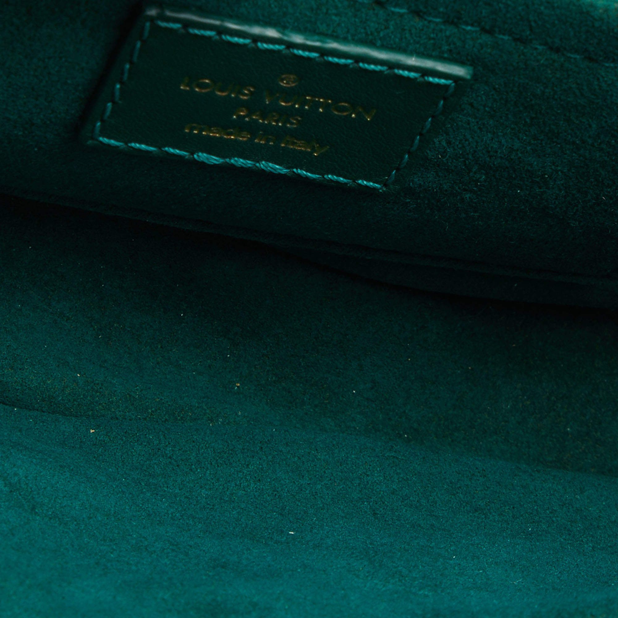 Louis Vuitton New Wave Chain PM - Green Shoulder Bags, Handbags - LOU606217