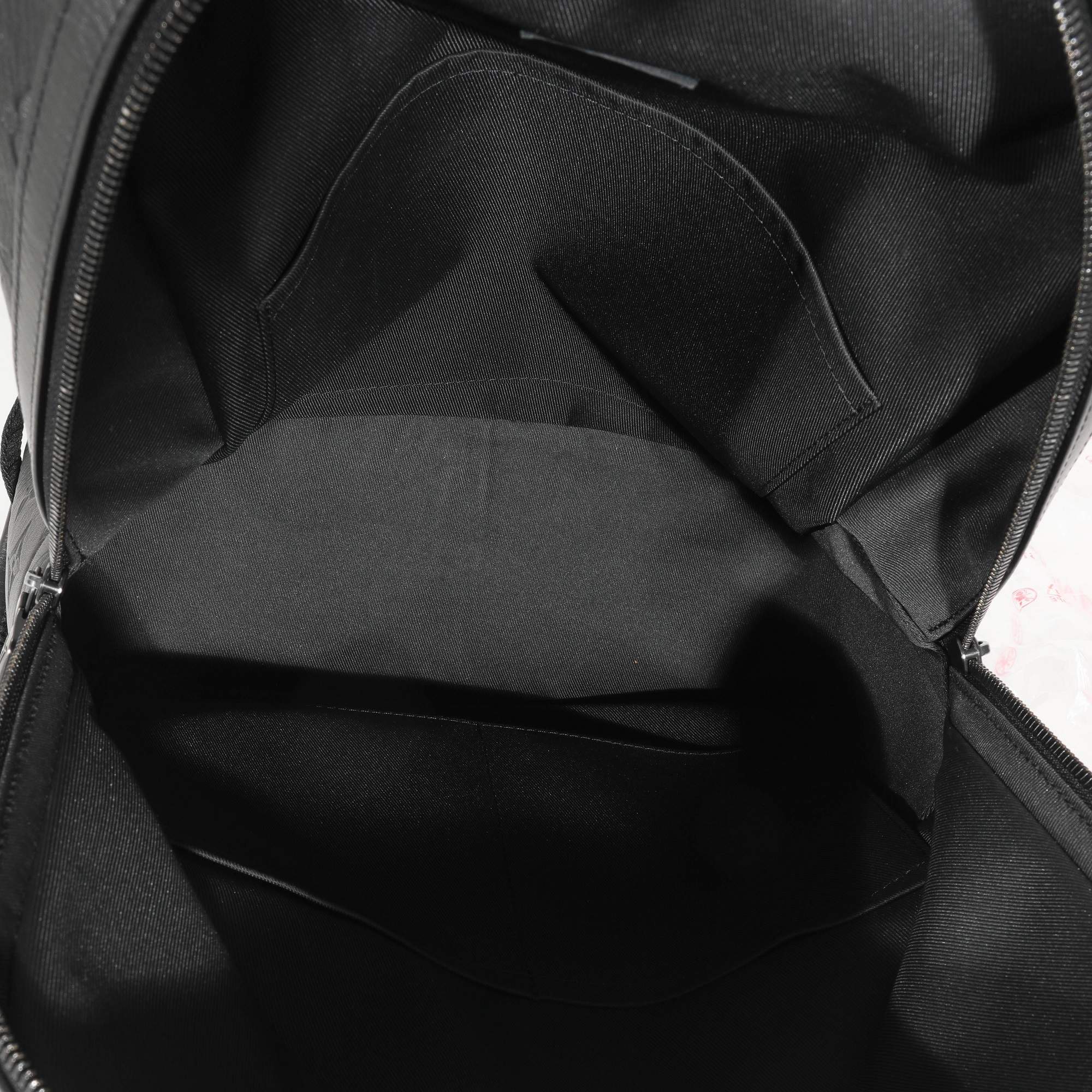 Shop Louis Vuitton Louis vuitton 2054 mountain backpack (M45603) by  LESSISMORE☆