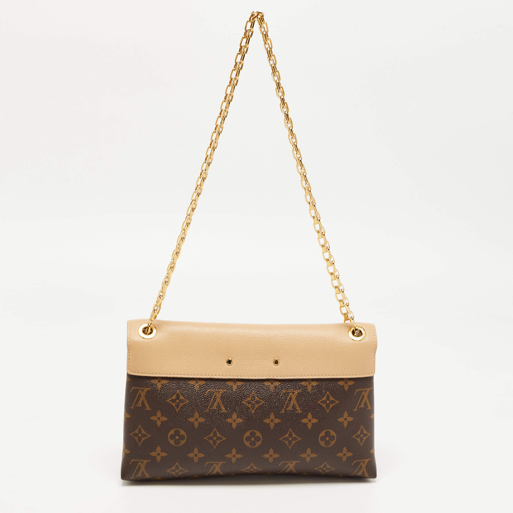 Louis Vuitton Pallas Chain Monogram Canvas Bag ○ Labellov ○ Buy and Sell  Authentic Luxury