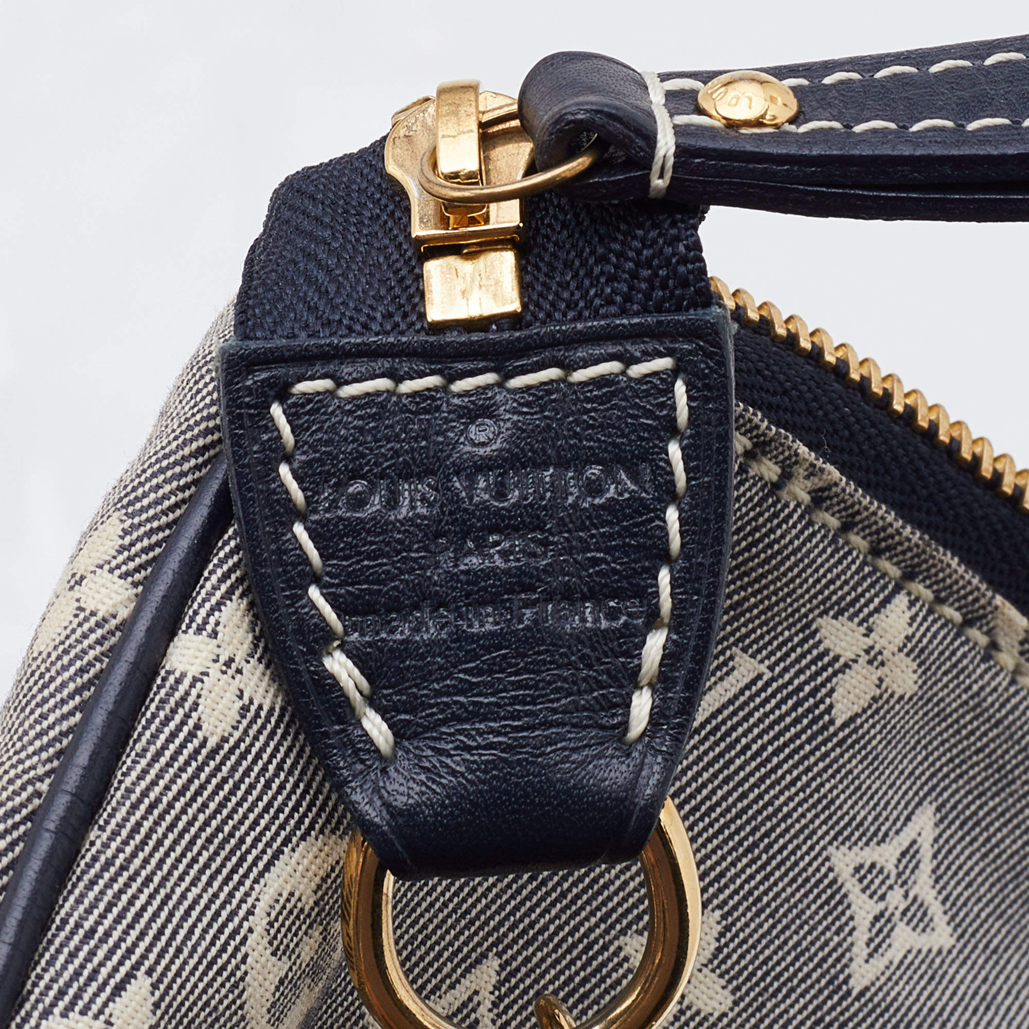 Louis Vuitton Brown Monogram Mini Lin Pochette Accessoires with Chain –  Bagriculture