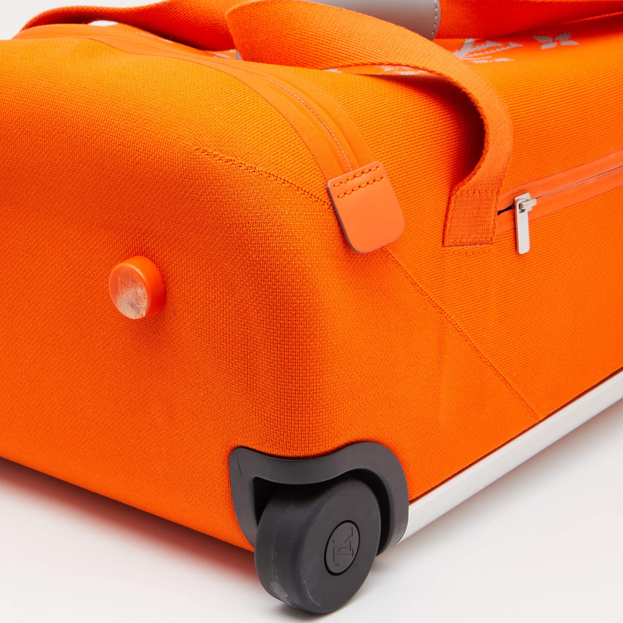 LOUIS VUITTON Knit Monogram Horizon Soft 55 Suitcase Orange 1011094