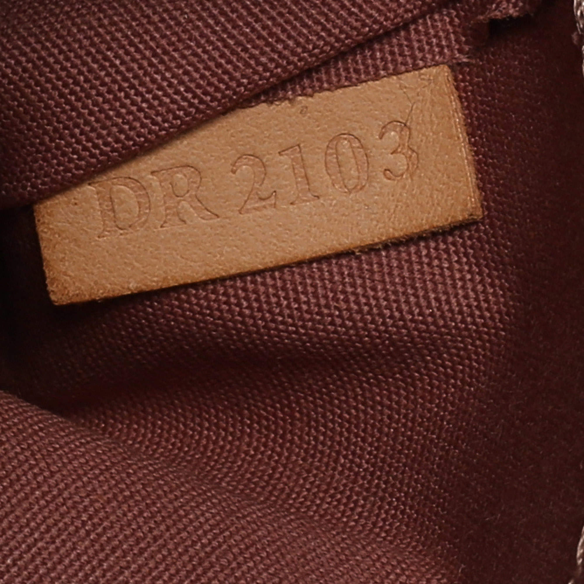 Pochette accessoire leather handbag Louis Vuitton Beige in Leather -  31750828