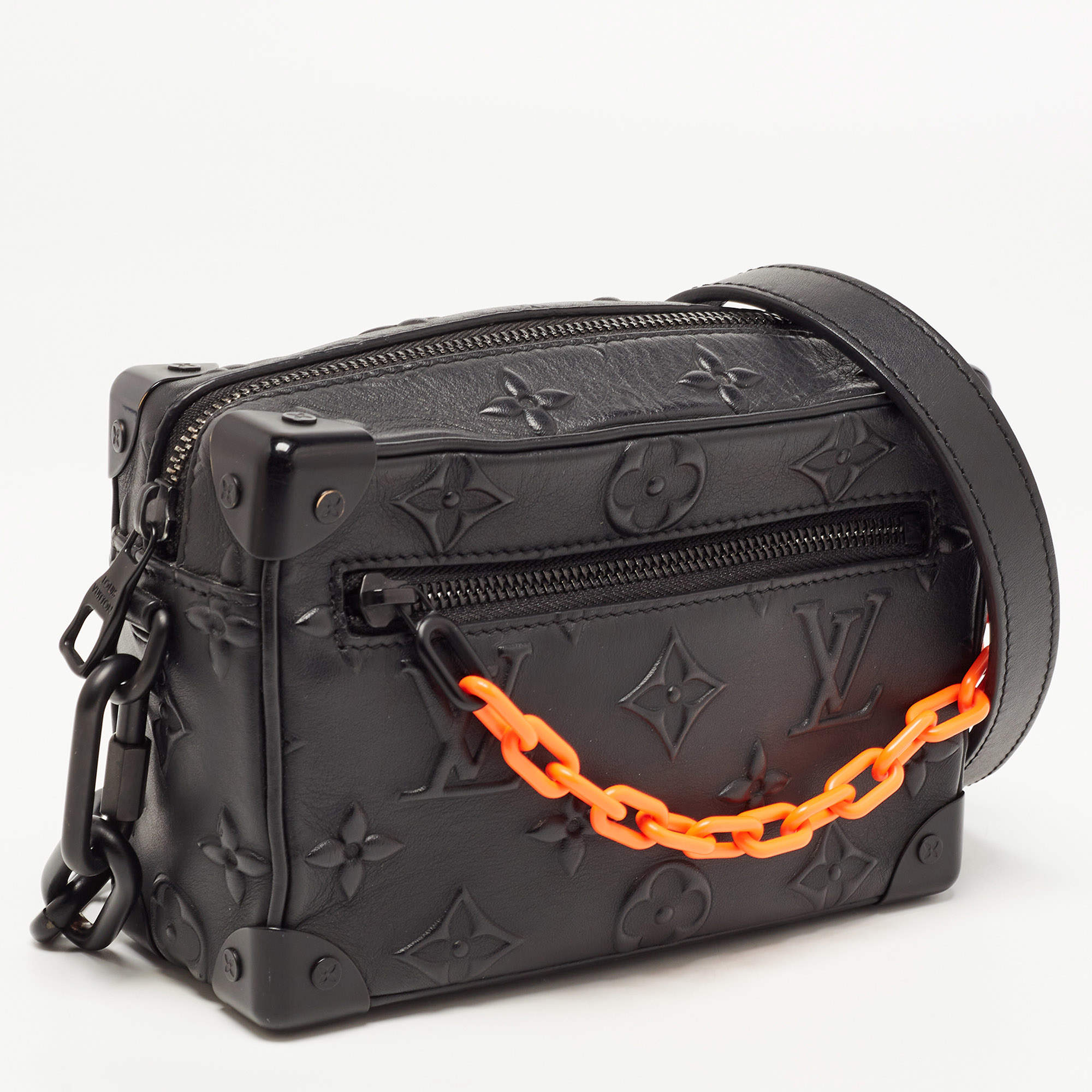 Trunk leather bag Louis Vuitton Black in Leather - 35769010