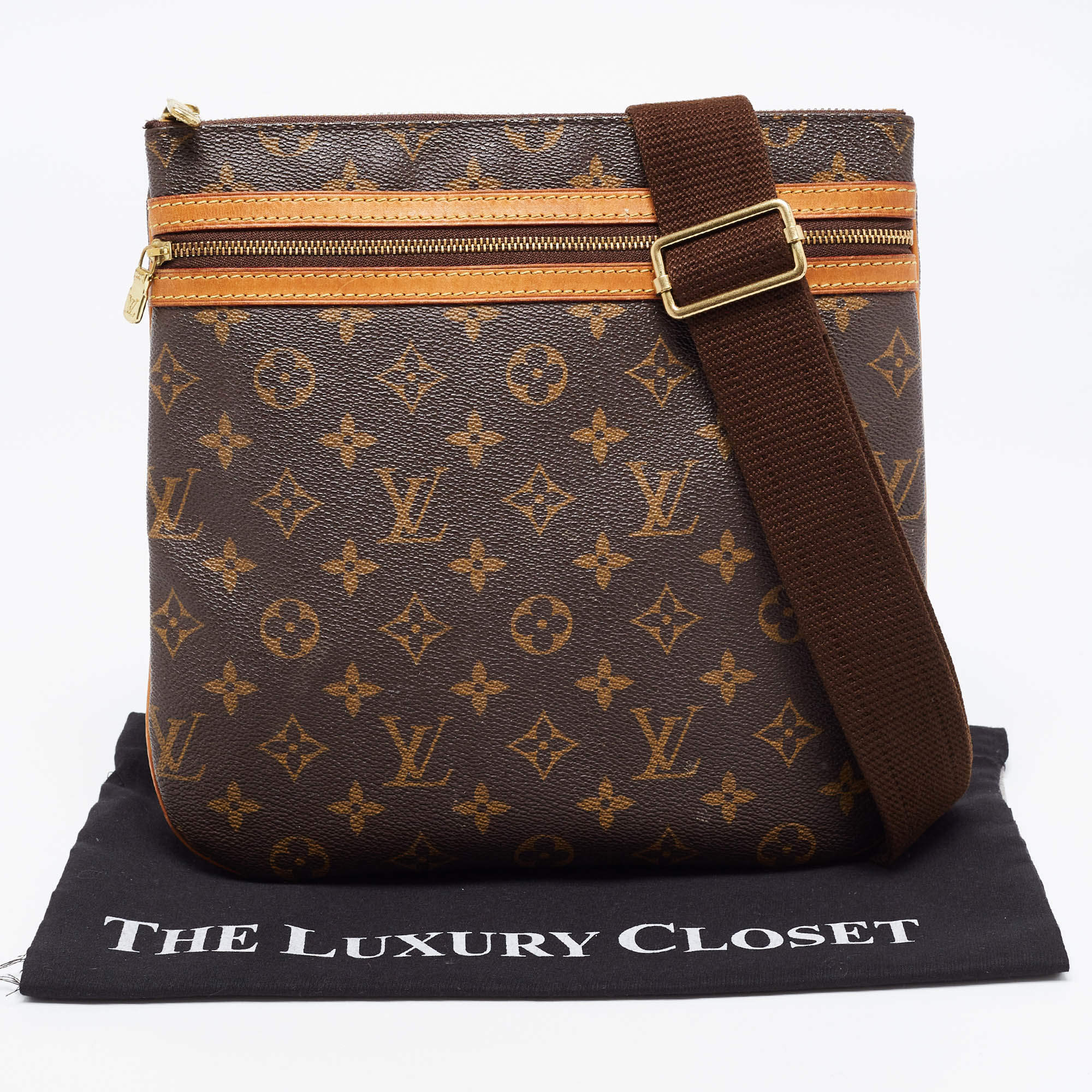 Louis Vuitton Damier Ebene Canvas Horizon Laptop Sleeve Louis Vuitton | The  Luxury Closet