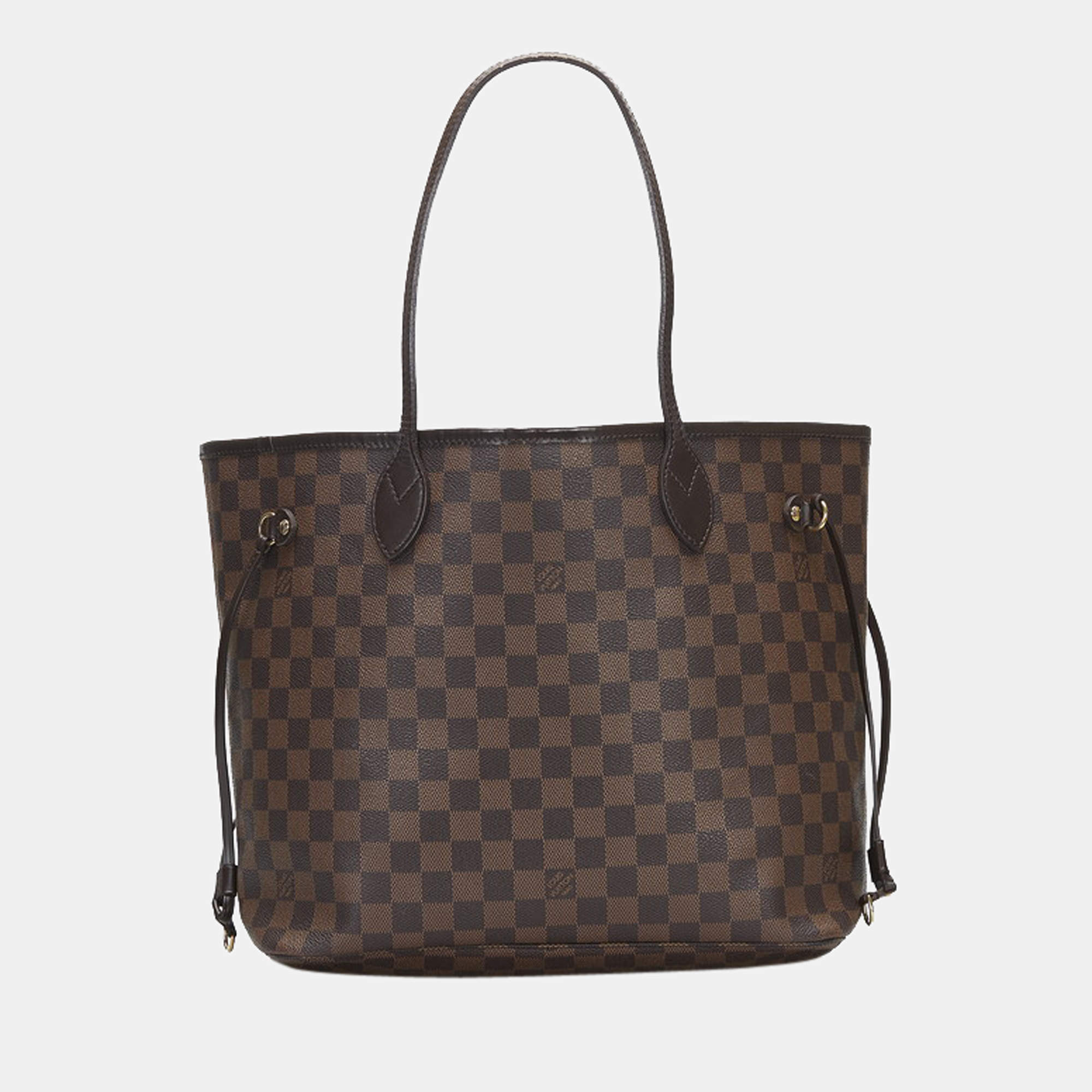 Designer Shoes Best Luxury Shoe Brands, Dubai UAE The Luxury Closet