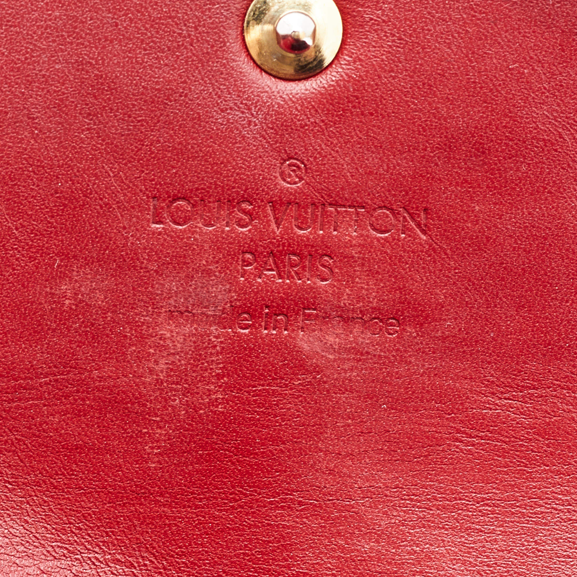 Louis Vuitton Pomme D’amour Monogram Vernis Sarah Wallet Louis Vuitton |  The Luxury Closet