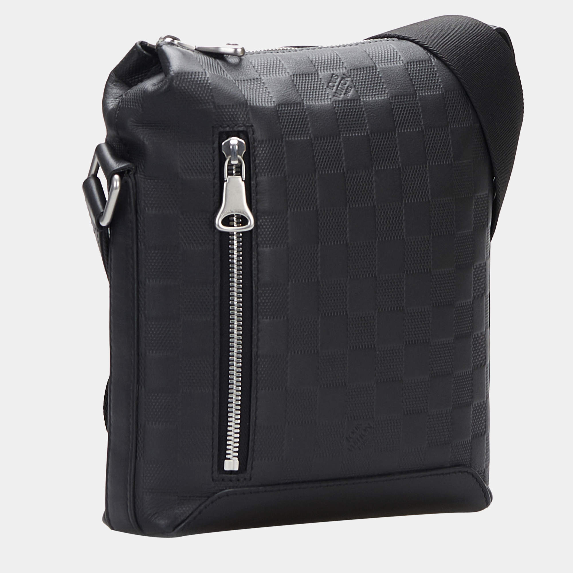 Louis Vuitton Pre-owned Alpha Wearable Shoulder Bag - Black