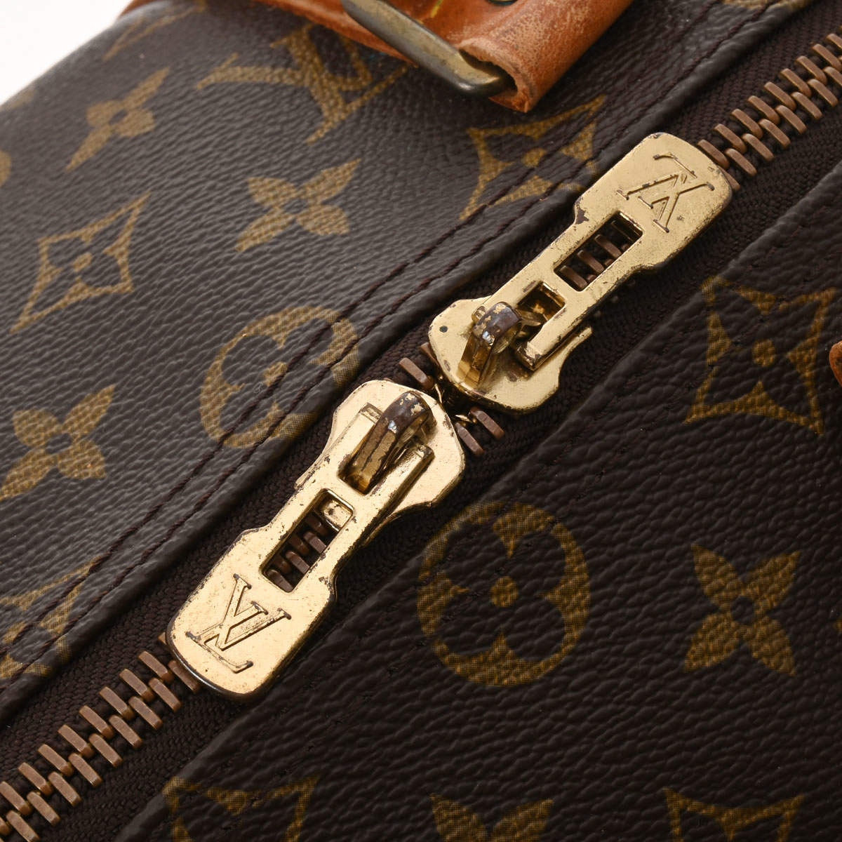 Ambiance Luxury Louis Vuitton Monogram Keepall 45 Boston Bag