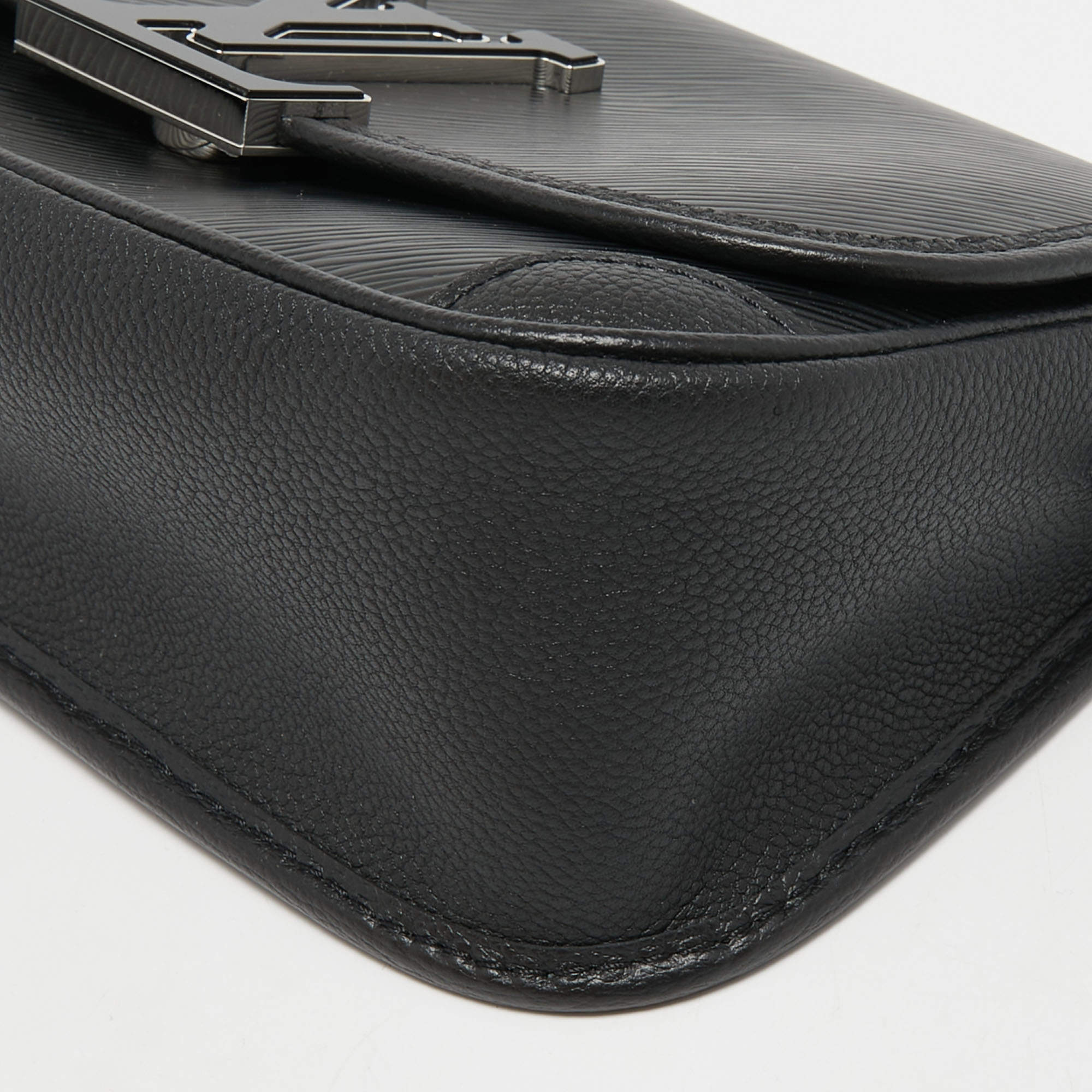 Louis Vuitton - Buci Bag - Black - Leather - Women - Luxury