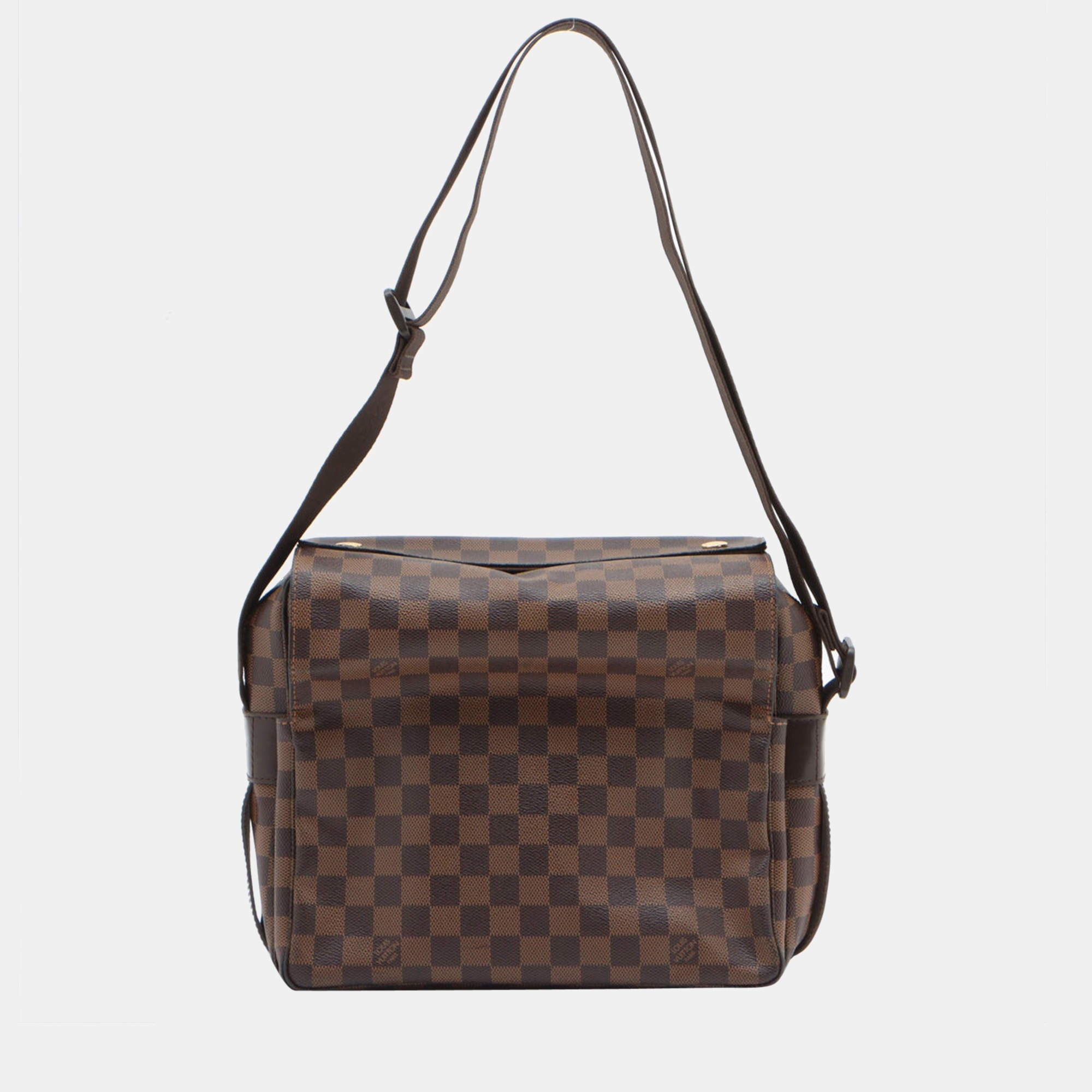 Louis Vuitton Damier Ebene Canvas Naviglio Messenger Bag Louis Vuitton |  The Luxury Closet