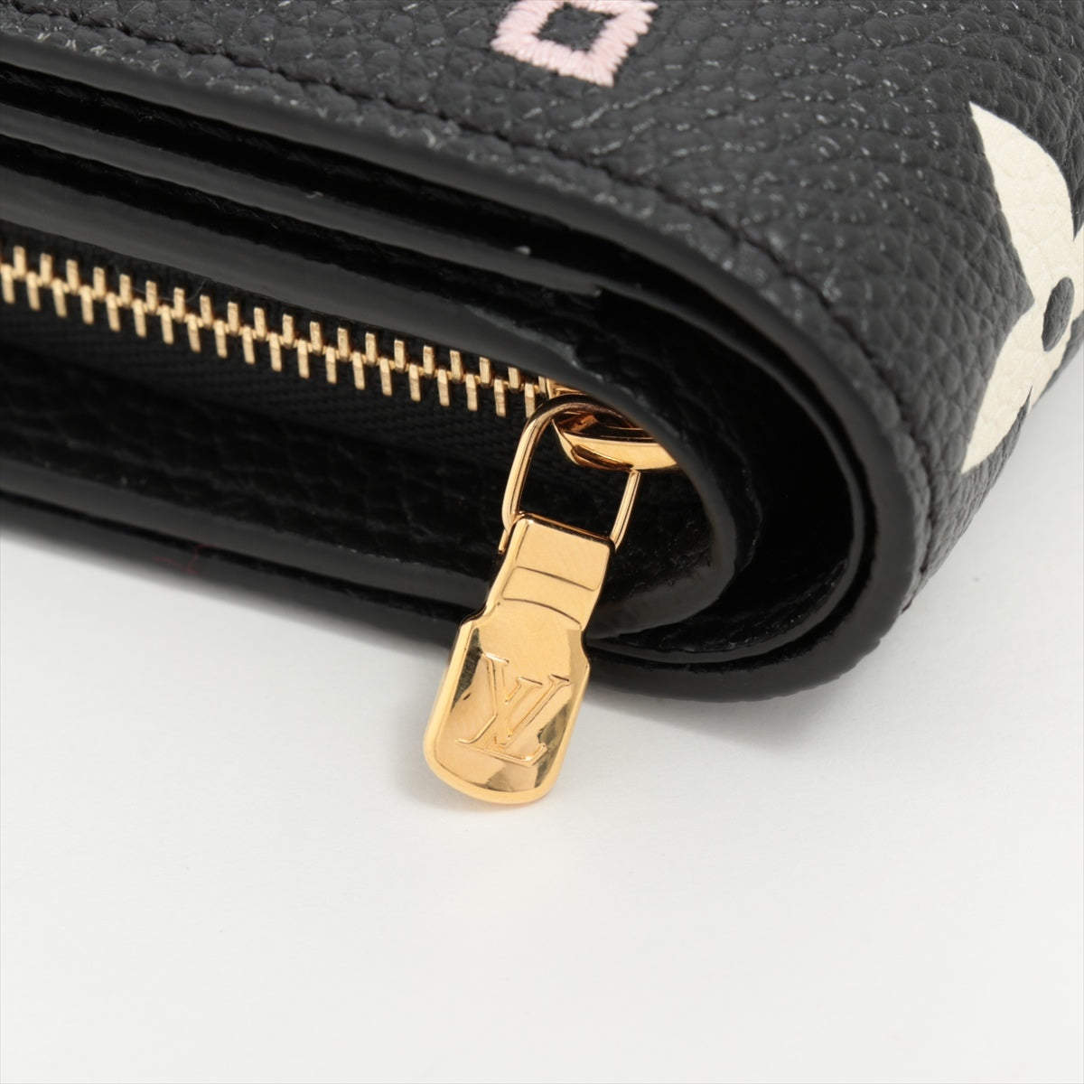 Louis Vuitton Monogram Empreinte Brodery Portefeuilles Crea M81139 Noir  Compact Wallet Louis Vuitton