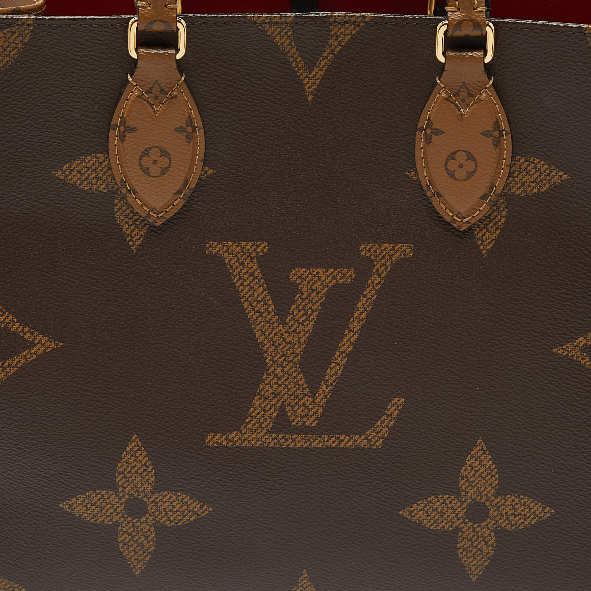 LOUIS VUITTON Reverse Monogram Giant Onthego MM 1287777