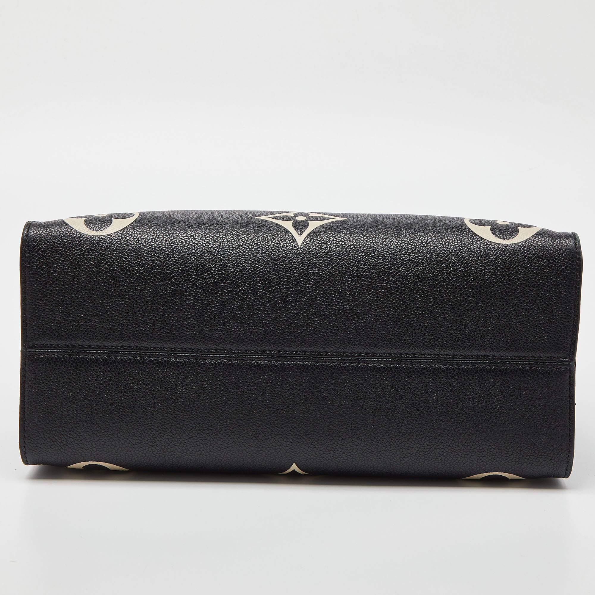 OnTheGo MM Bicolor Monogram Empreinte Leather - Women - Handbags