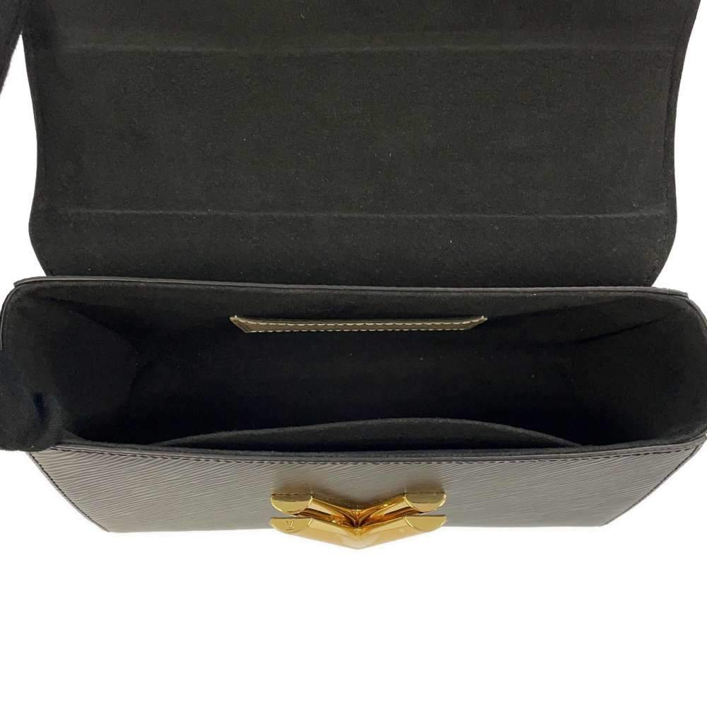 Twist leather handbag Louis Vuitton Black in Leather - 13237454