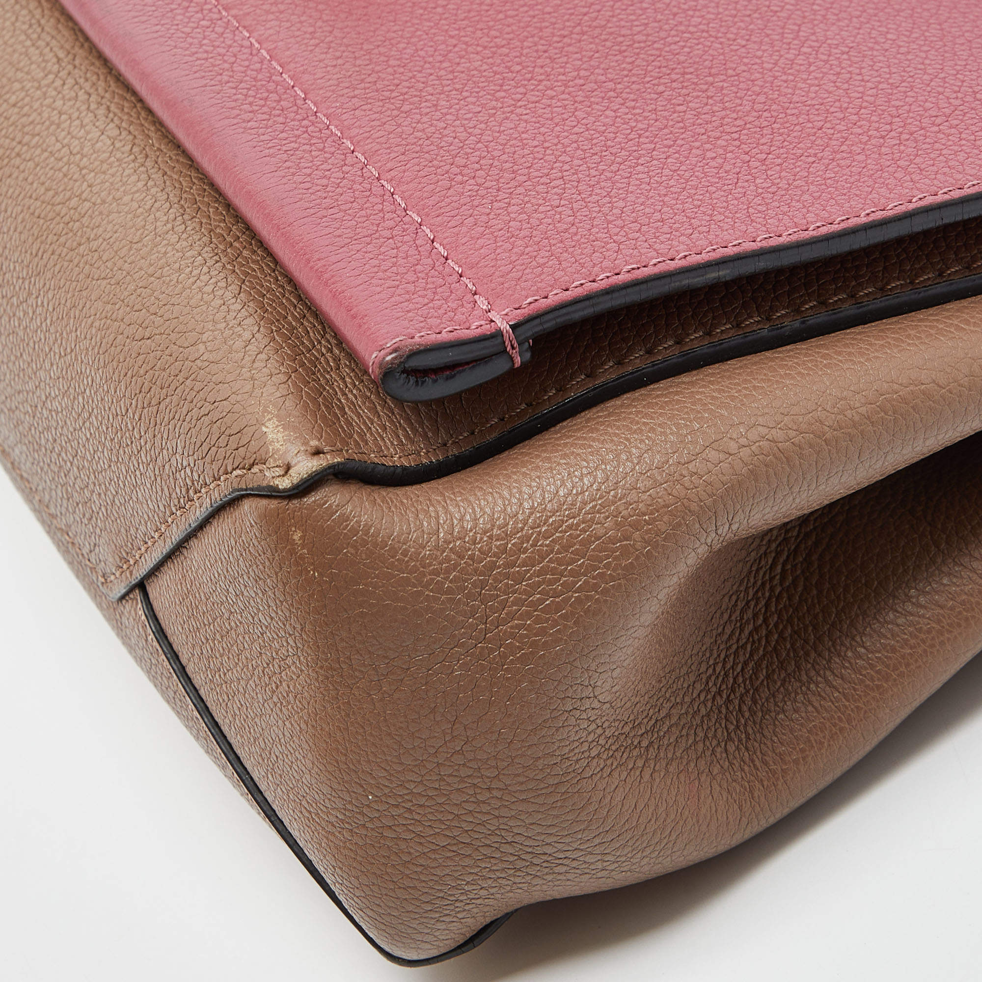 Louis Vuitton Beige/Pink Leather Lockme II BB Bag Louis Vuitton | The  Luxury Closet