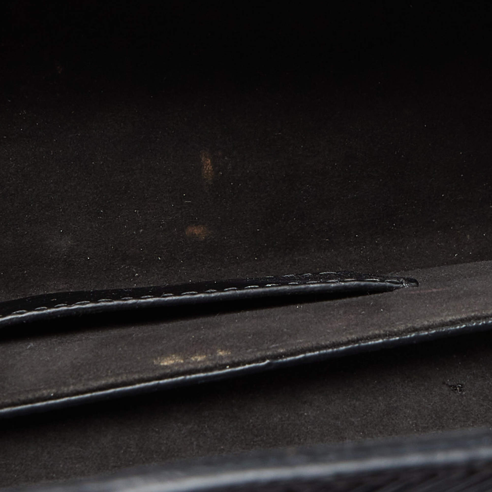 Louis VUITTON Cintura in pelle epi nera da 30 mm, fibb…