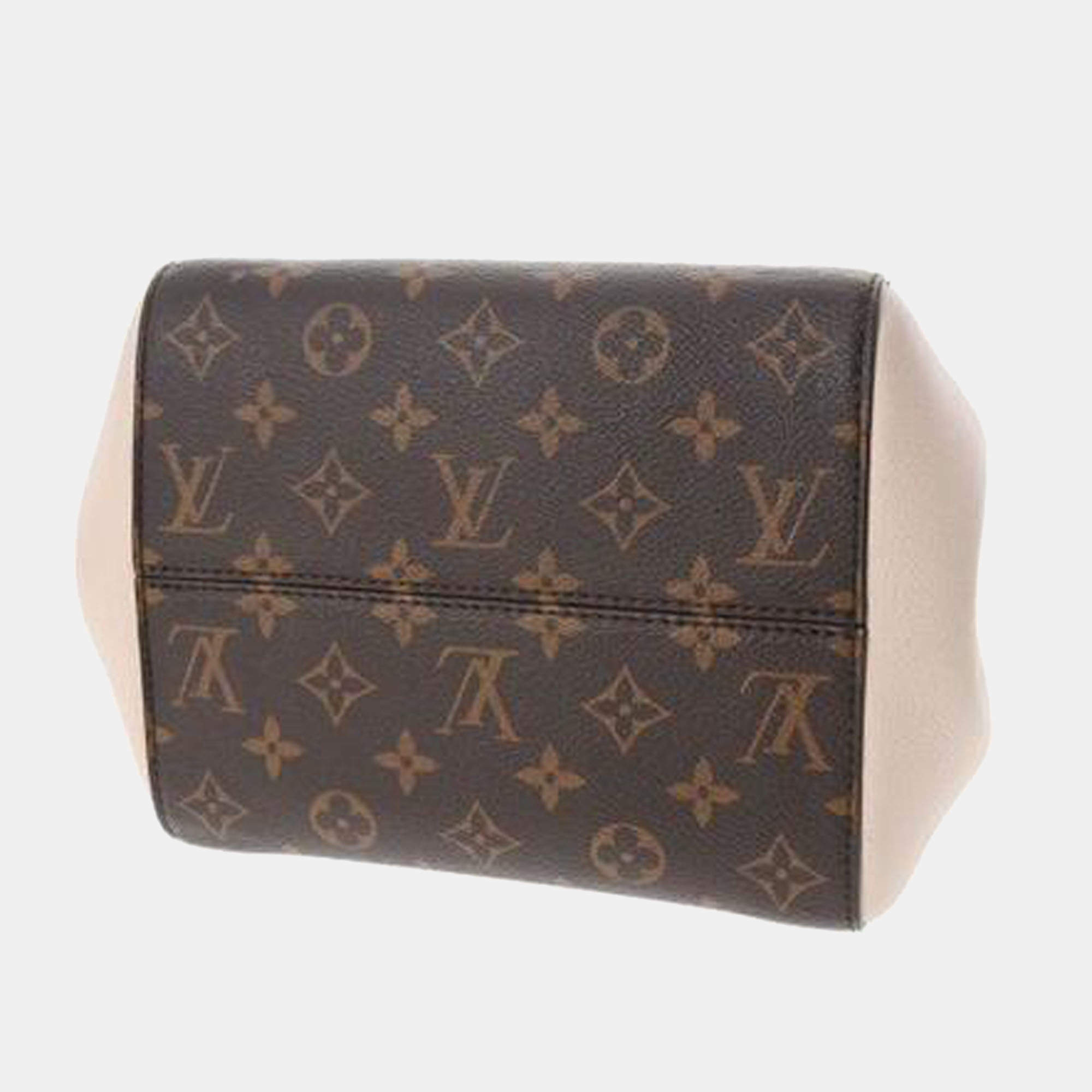 Louis Vuitton Monogram Fold Tote PM M45388 Brown Cloth ref.977701 - Joli  Closet