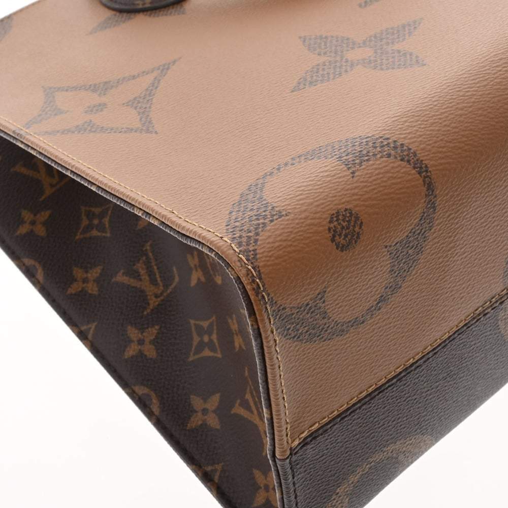 Louis Vuitton OnTheGo MM Beige in Coated Canvas with Gold-tone - US