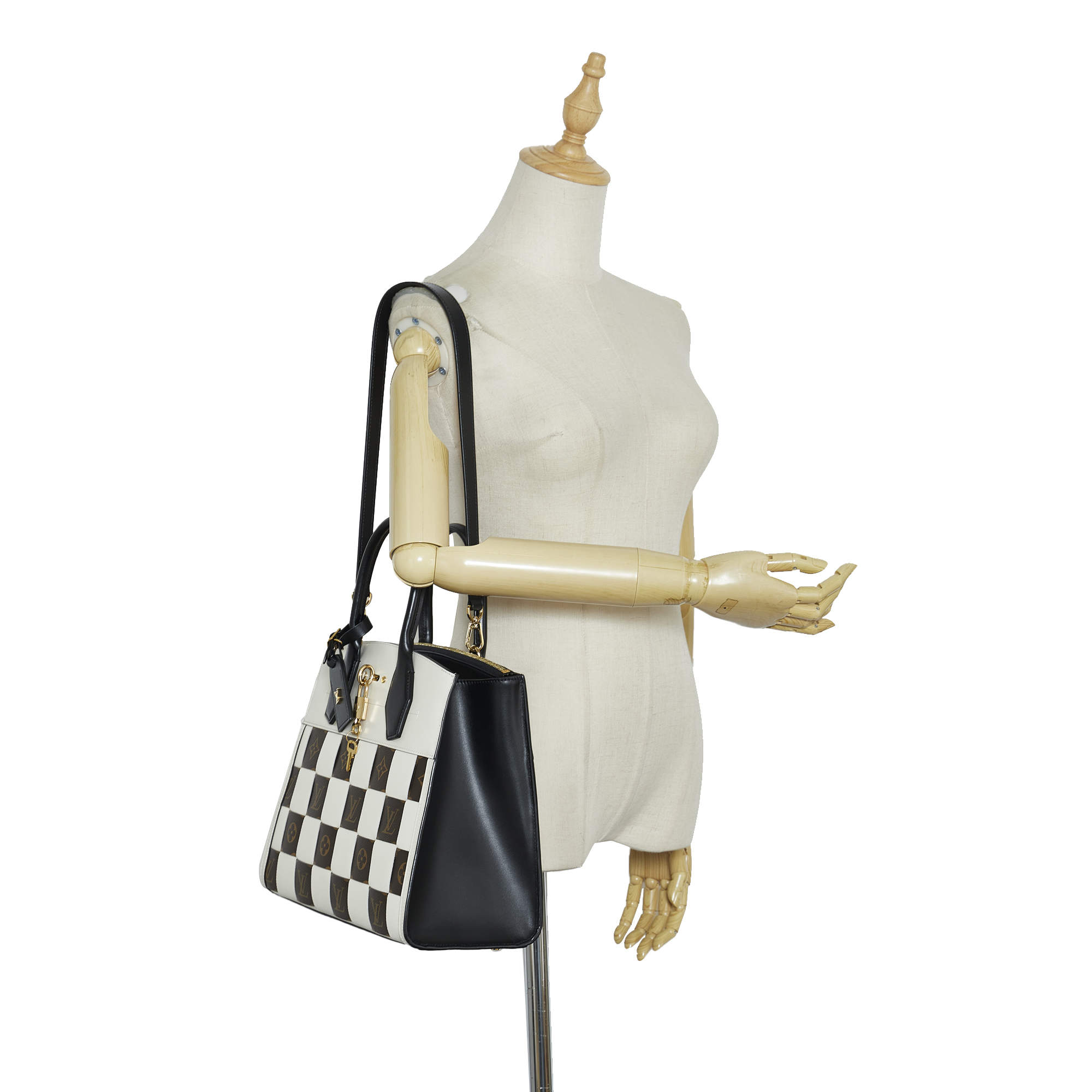 Louis Vuitton Rubis City Steamer MM Bag – The Closet