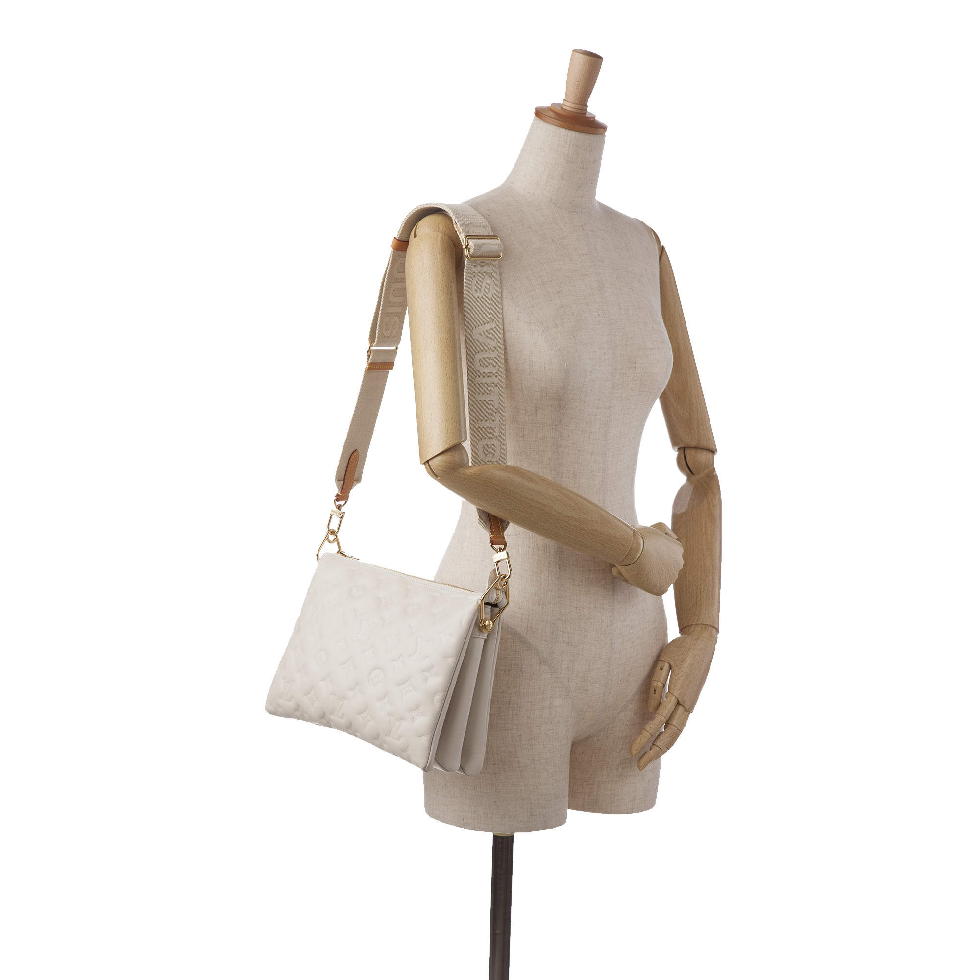 Coussin leather handbag Louis Vuitton White in Leather - 36791558