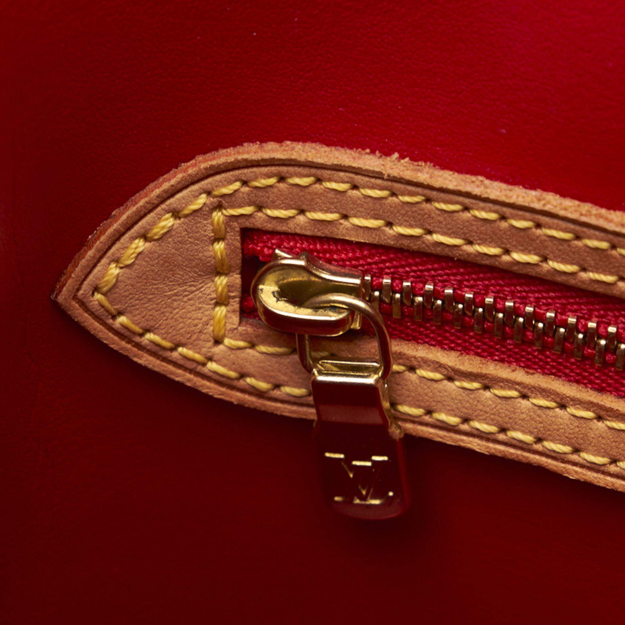 Louis Vuitton Red Monogram Vernis Petite Bucket with Pouch Louis Vuitton