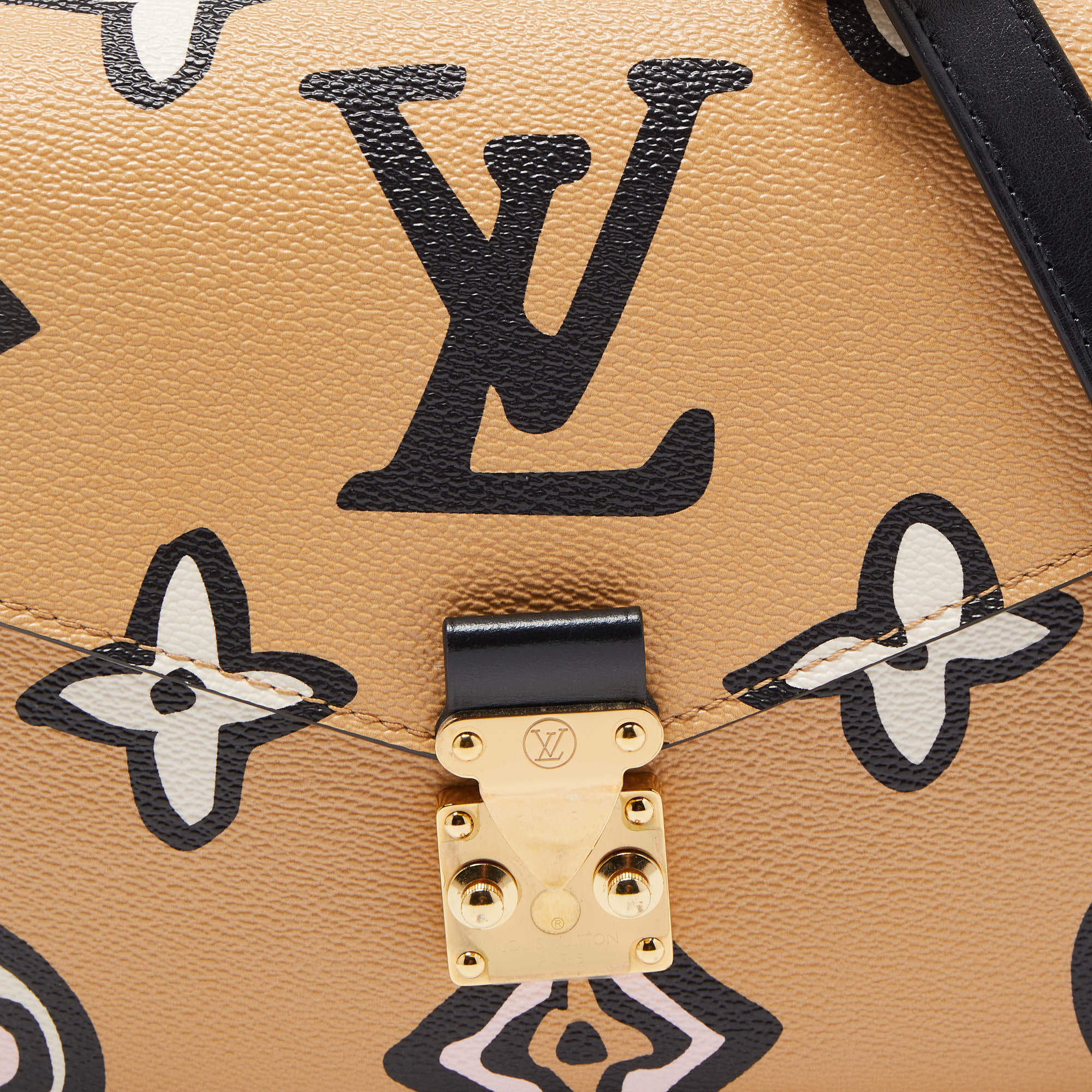 Louis Vuitton Pochette Metis MM Arizona Monogram Wild at Heart