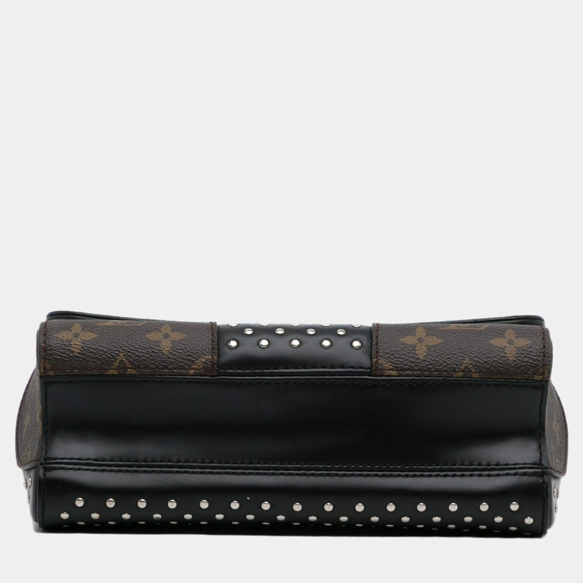 Louis Vuitton Noir Monogram Twist Studded V MM Bag – The Closet