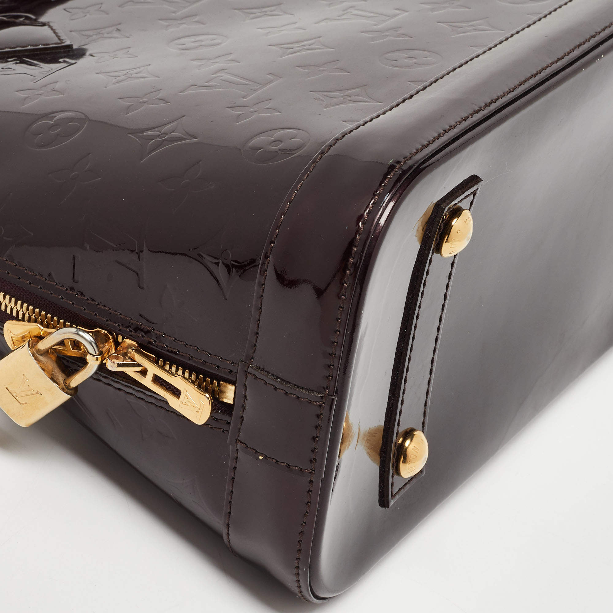 Pre Owned Louis Vuitton Amarante Monogram Vernis  Alma PM Bag