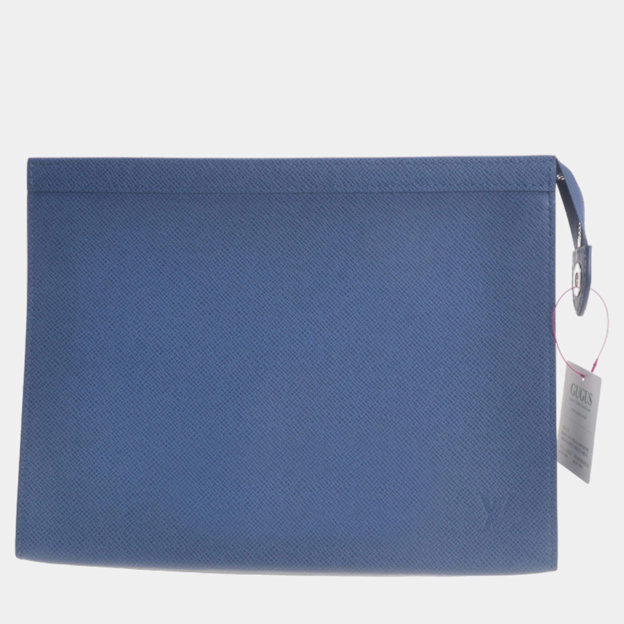 Pre Owned Louis Vuitton Taiga Pochette Voyage MM