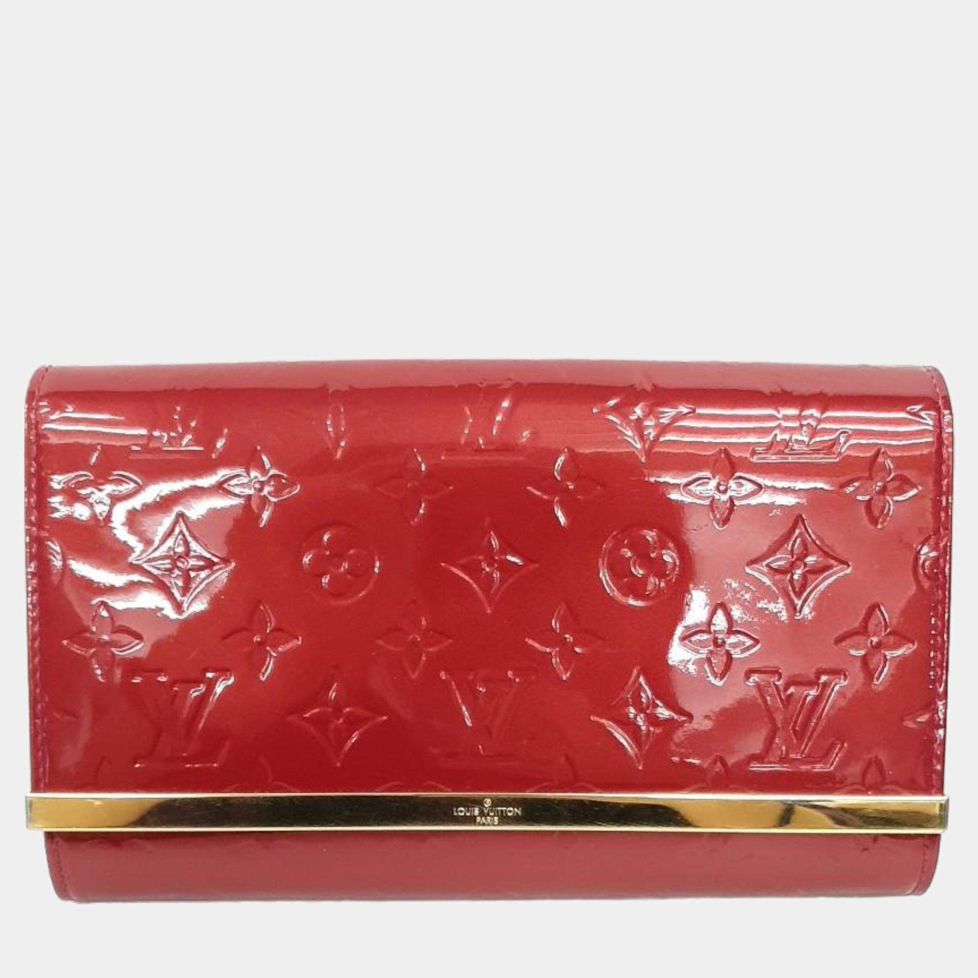 مملوكة مسبقًا Louis Vuitton Berniana Clutch Bag