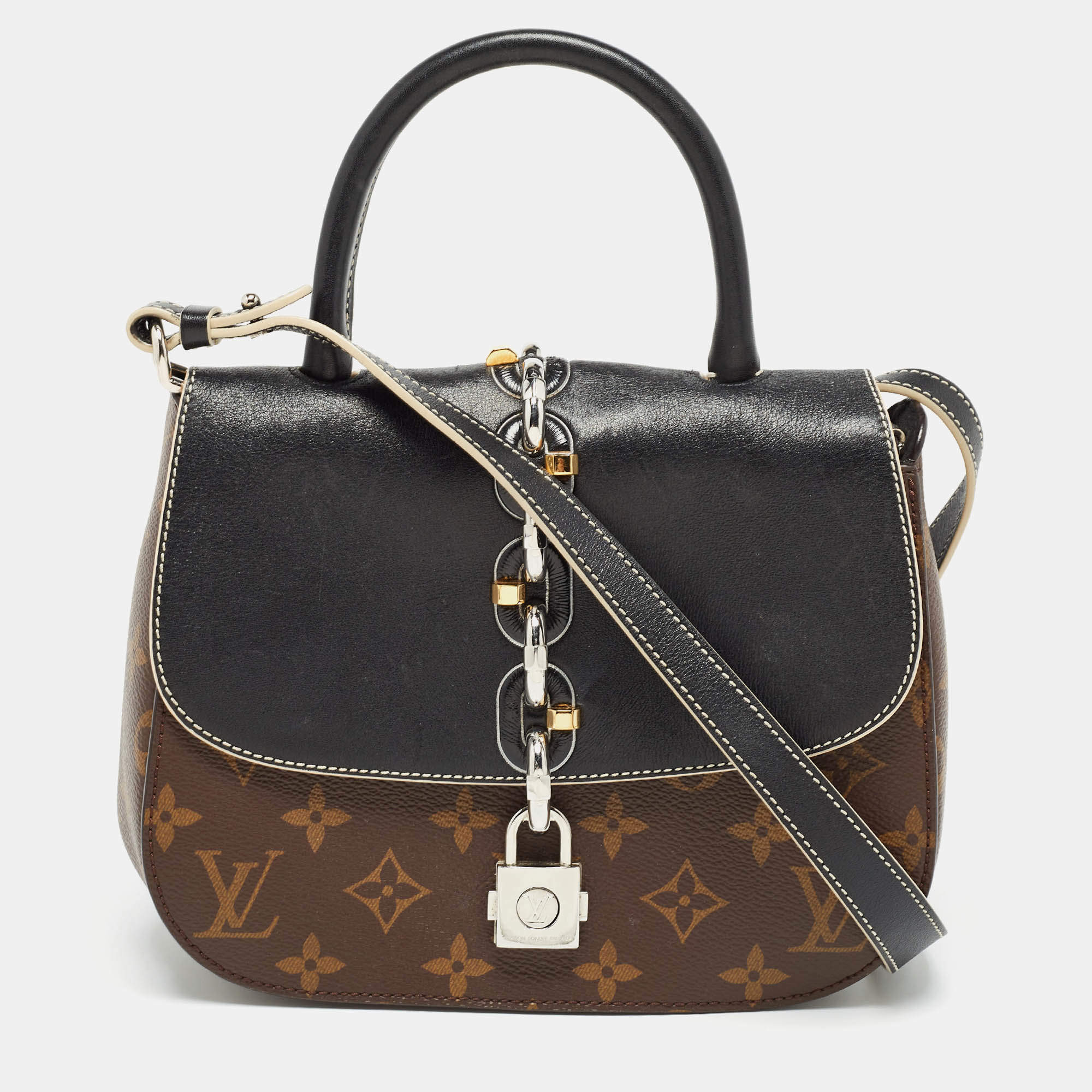 Pre Owned Louis Vuitton Black Monogram Canvas Chain It PM Bag
