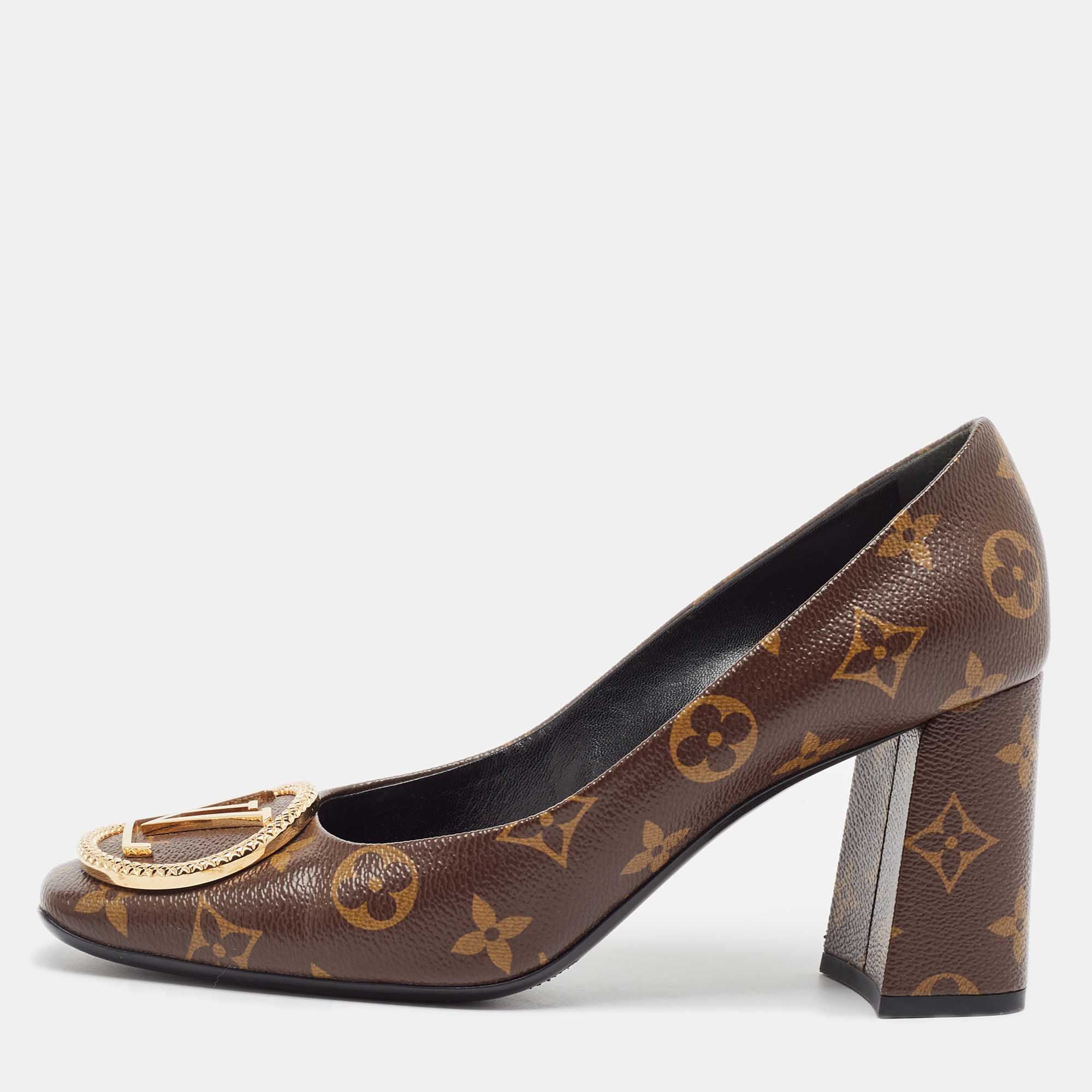Pre Owned Louis Vuitton Monogram Canvas Madeleine Pumps Size 38.5