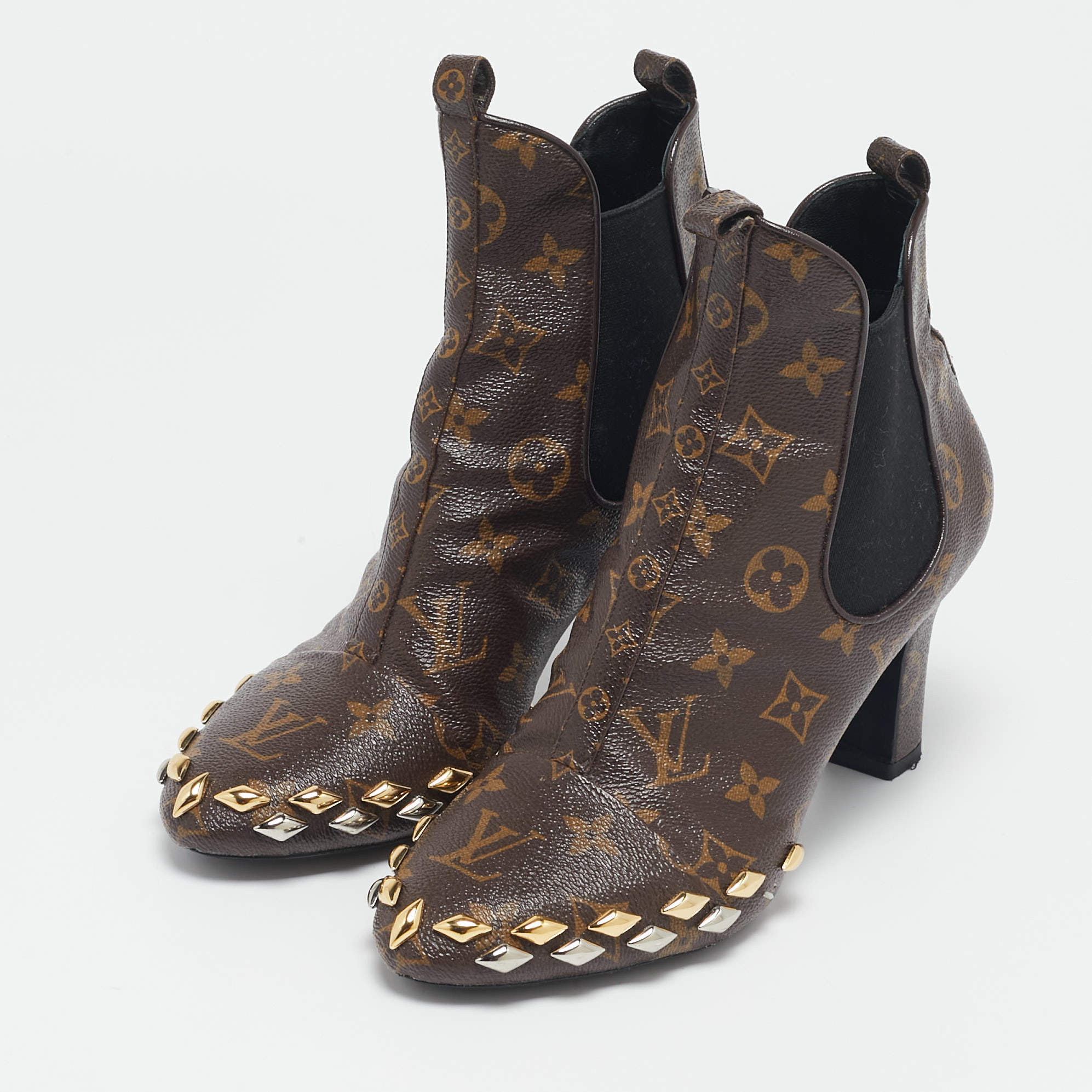 Louis Vuitton Silver Leather Spaceship Laureate Platform
