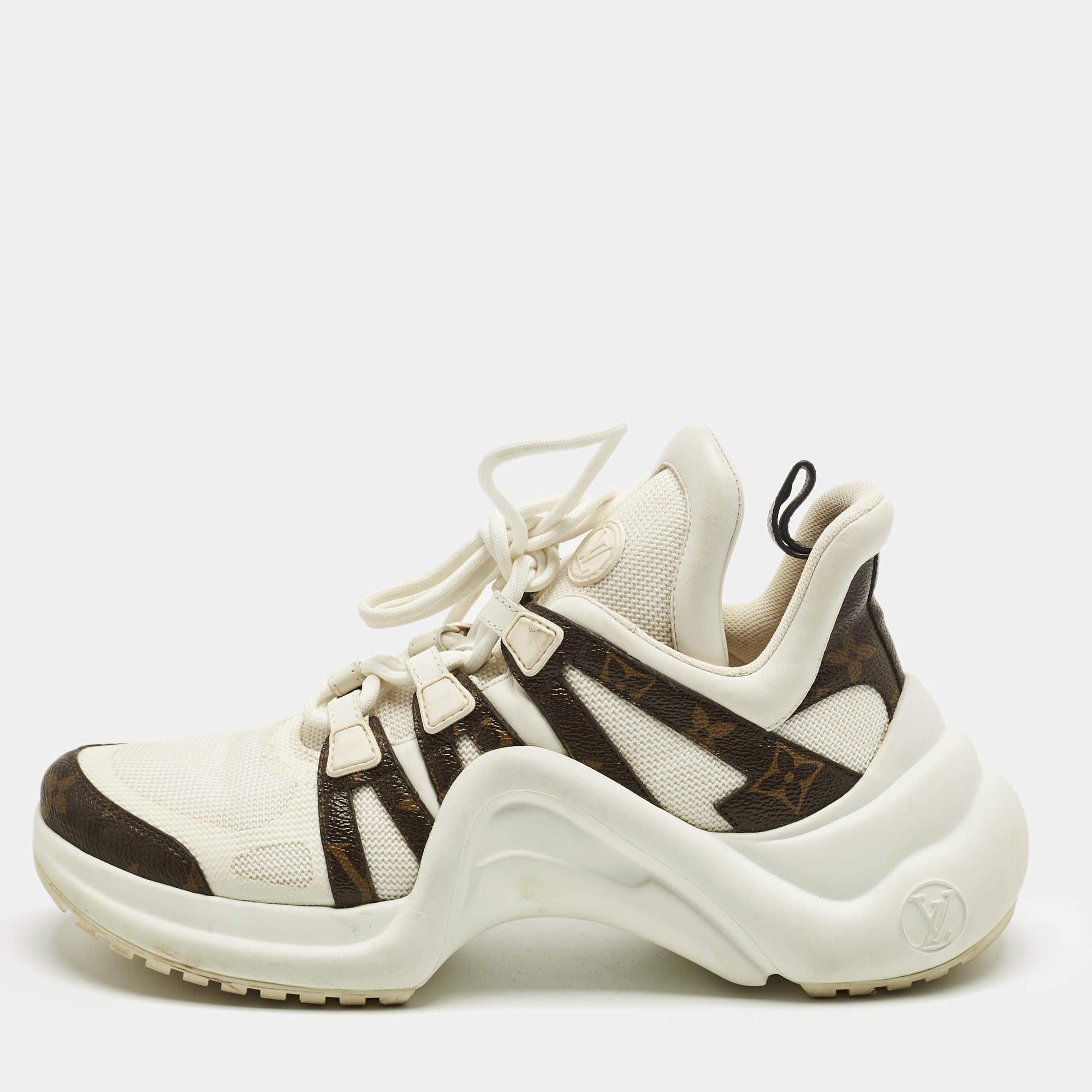 Pre Owned Louis Vuitton White Monogram Canvas and Leather Archlight Low Top Sneakers Size 39.5