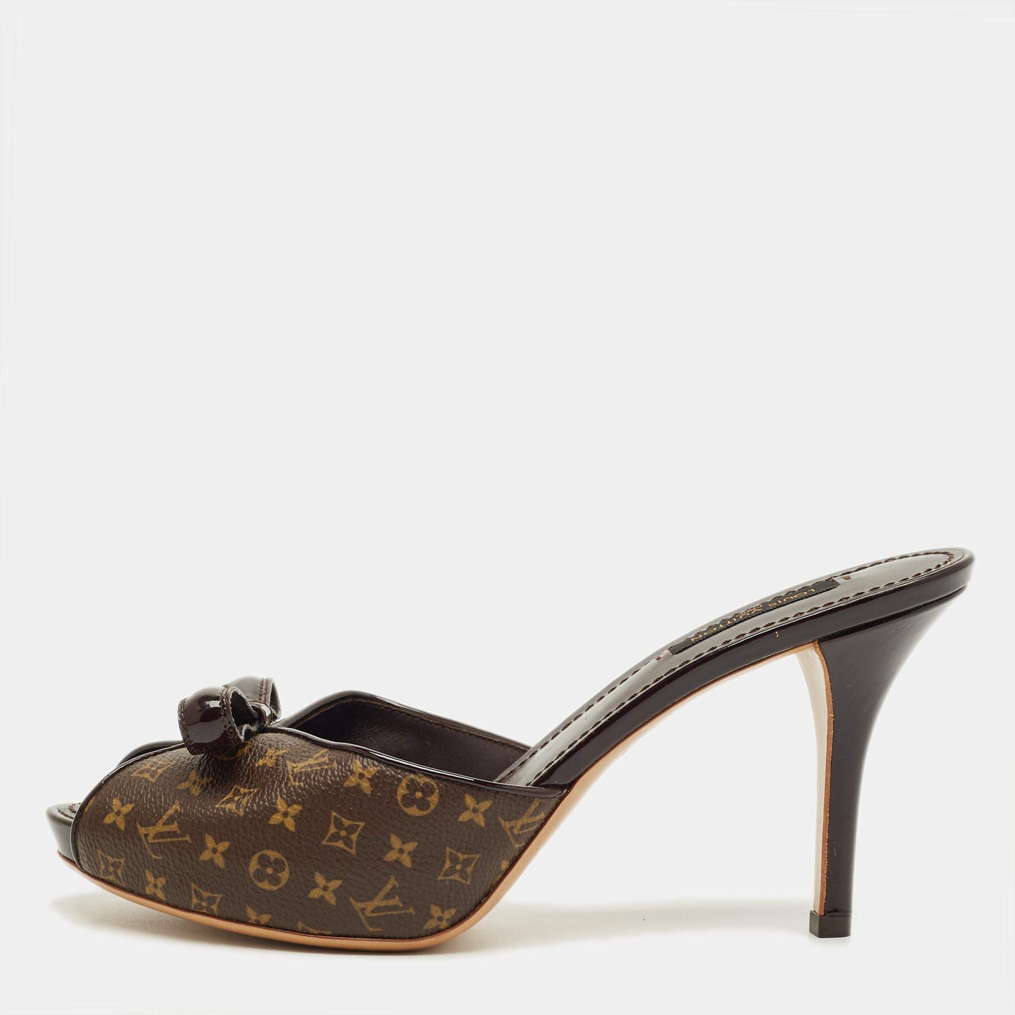 Pre Owned Louis Vuitton Brown Monogram Canvas And Patent Leather Malibu Slides Sandals Size 38